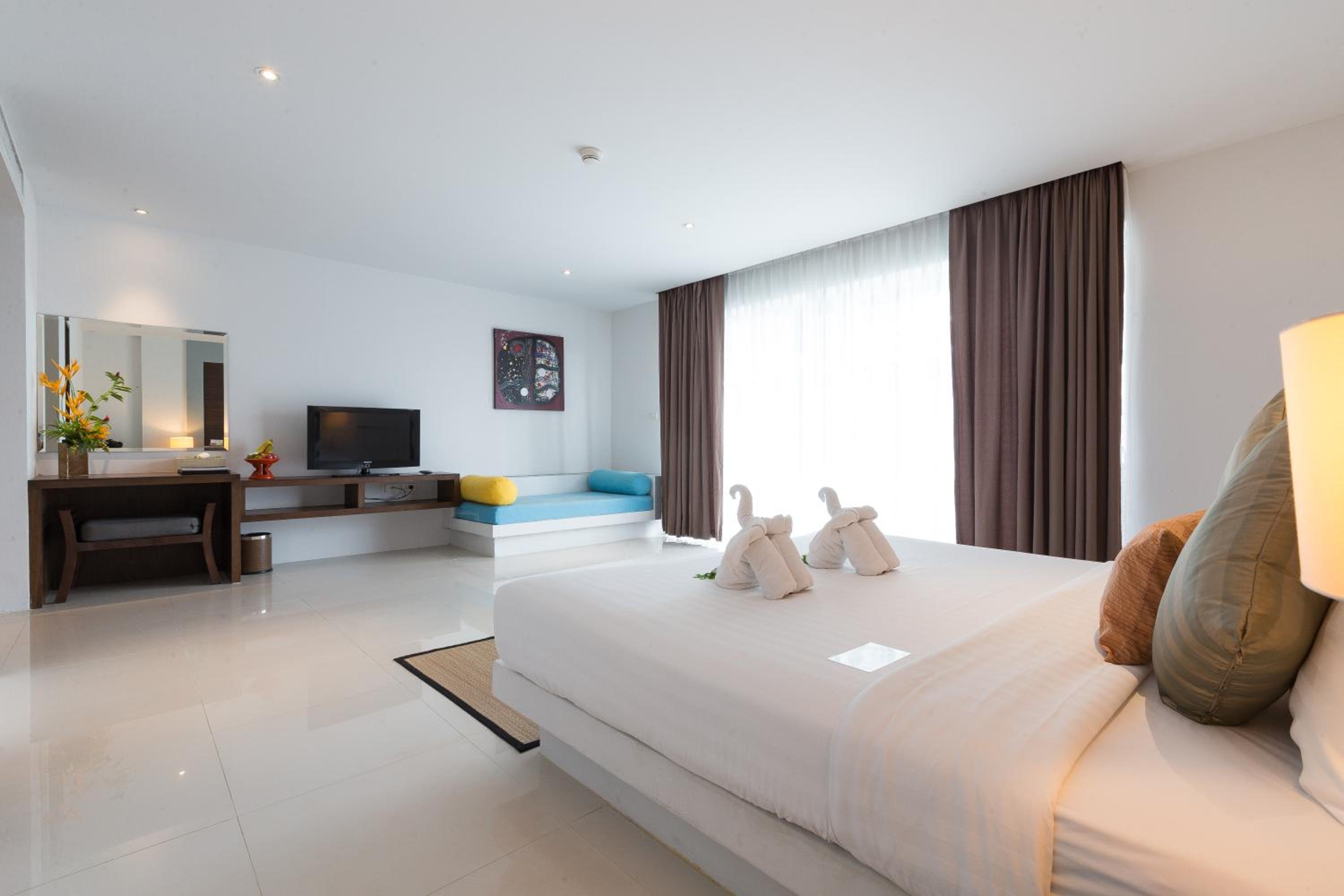 Superior Double or Twin Room with Garden View - Photo 5