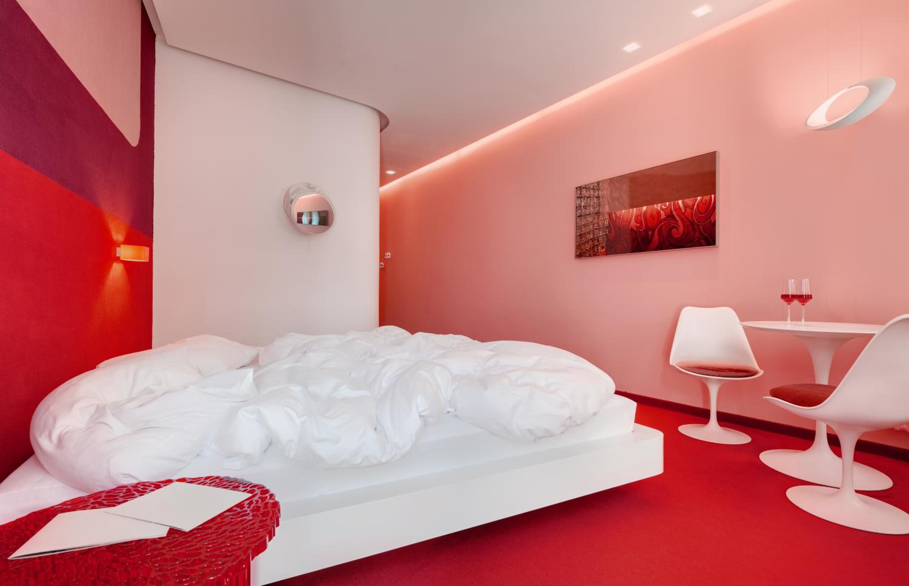 Elegance Double Room - Photo 19