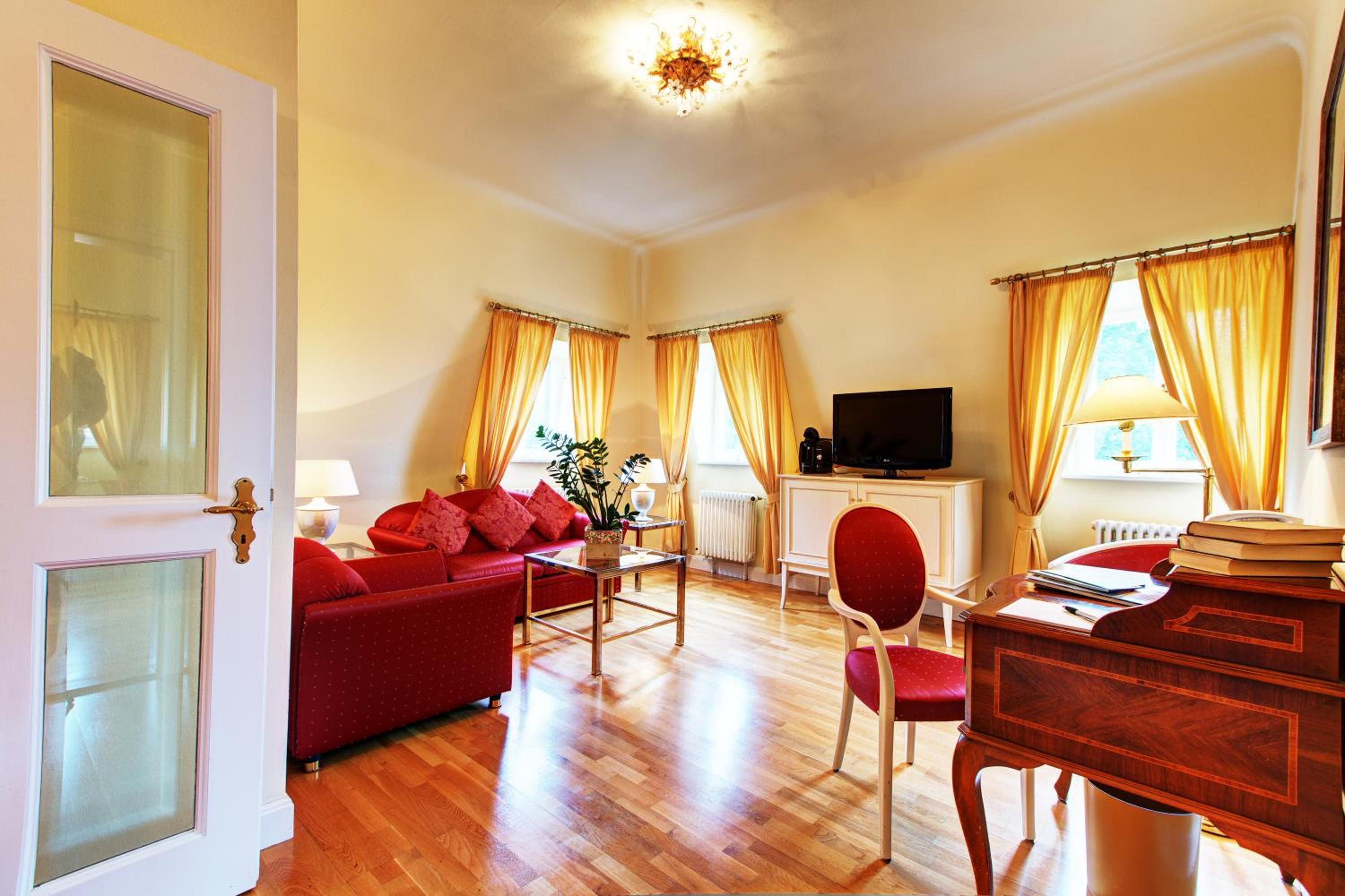 Suite photo 1