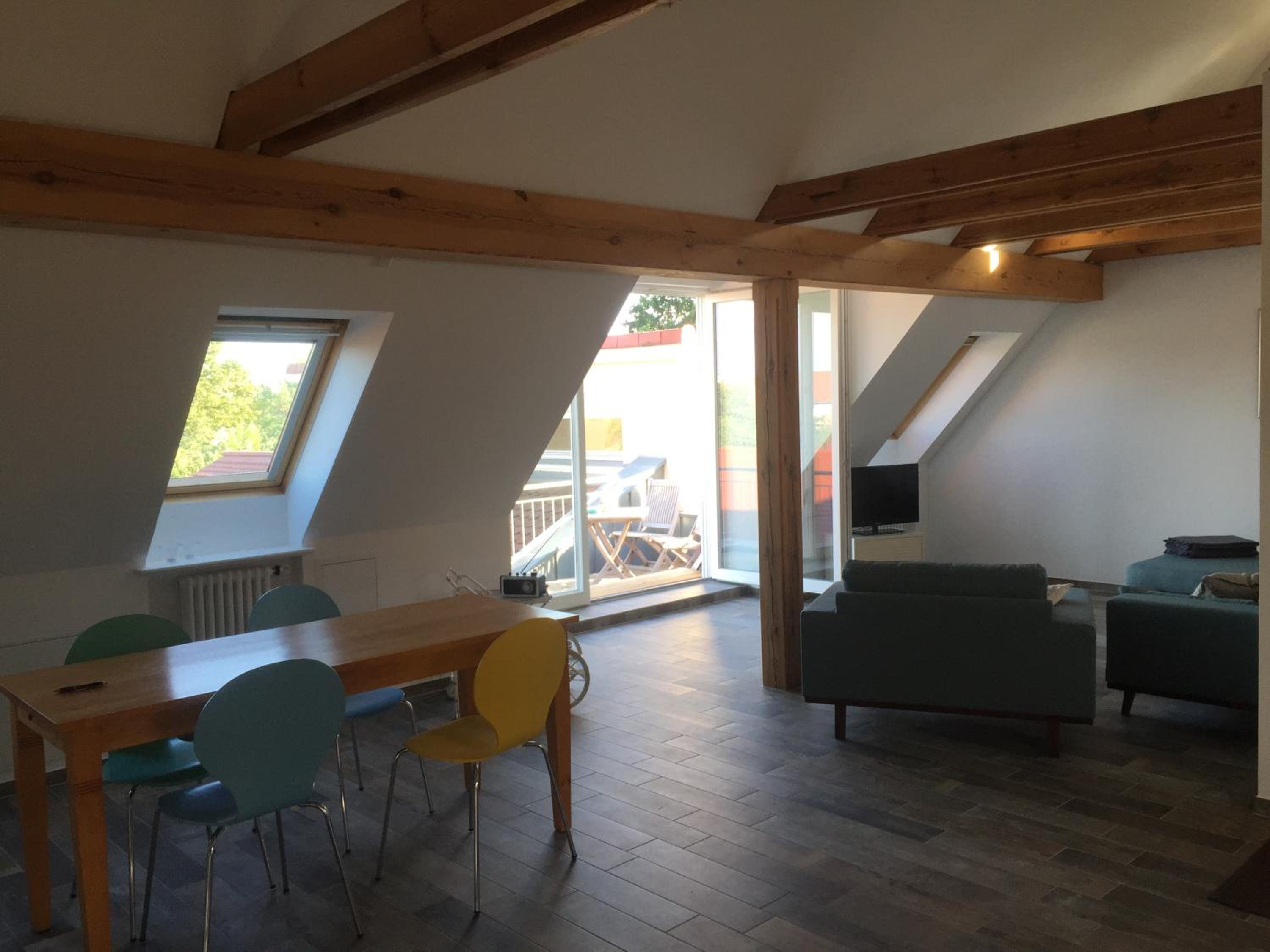 Studio Apartment photo 1