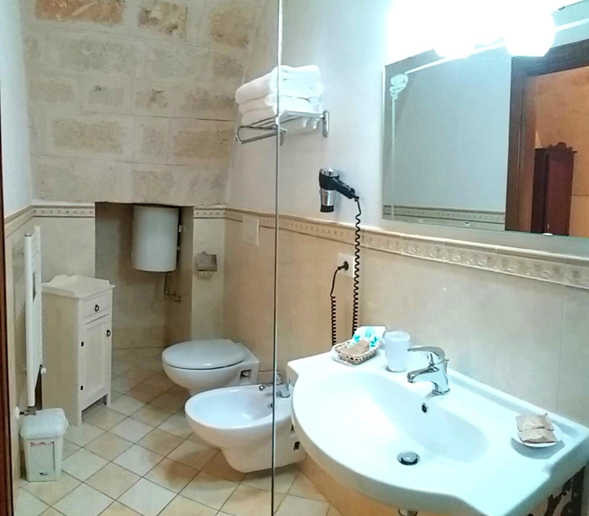 Superior Double Room - Photo 5