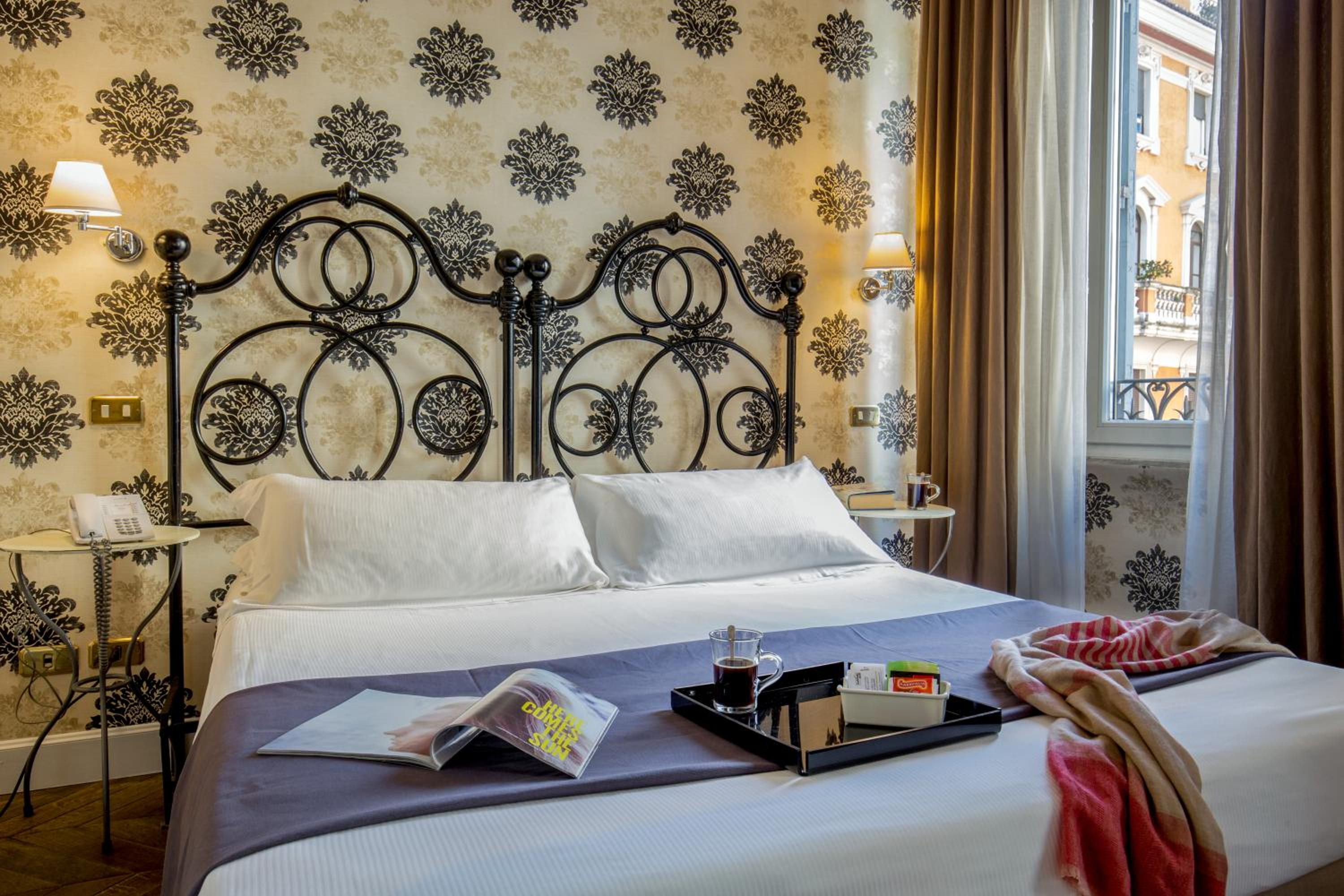 Superior Double or Twin Room photo 2