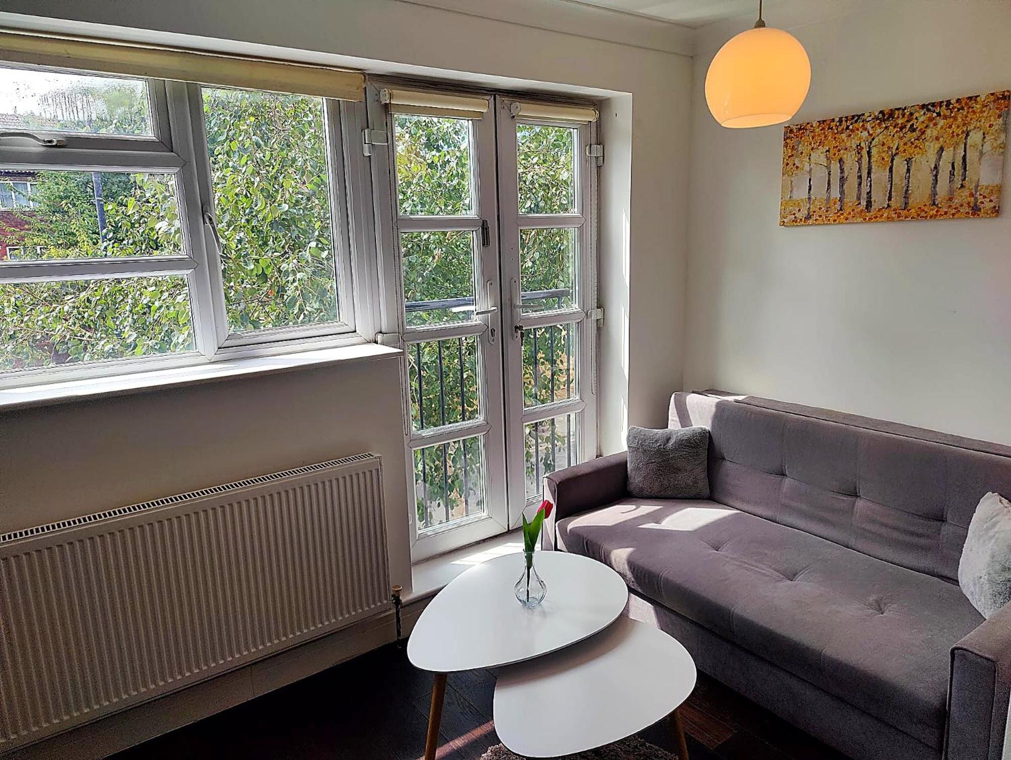 Apartment photo 1