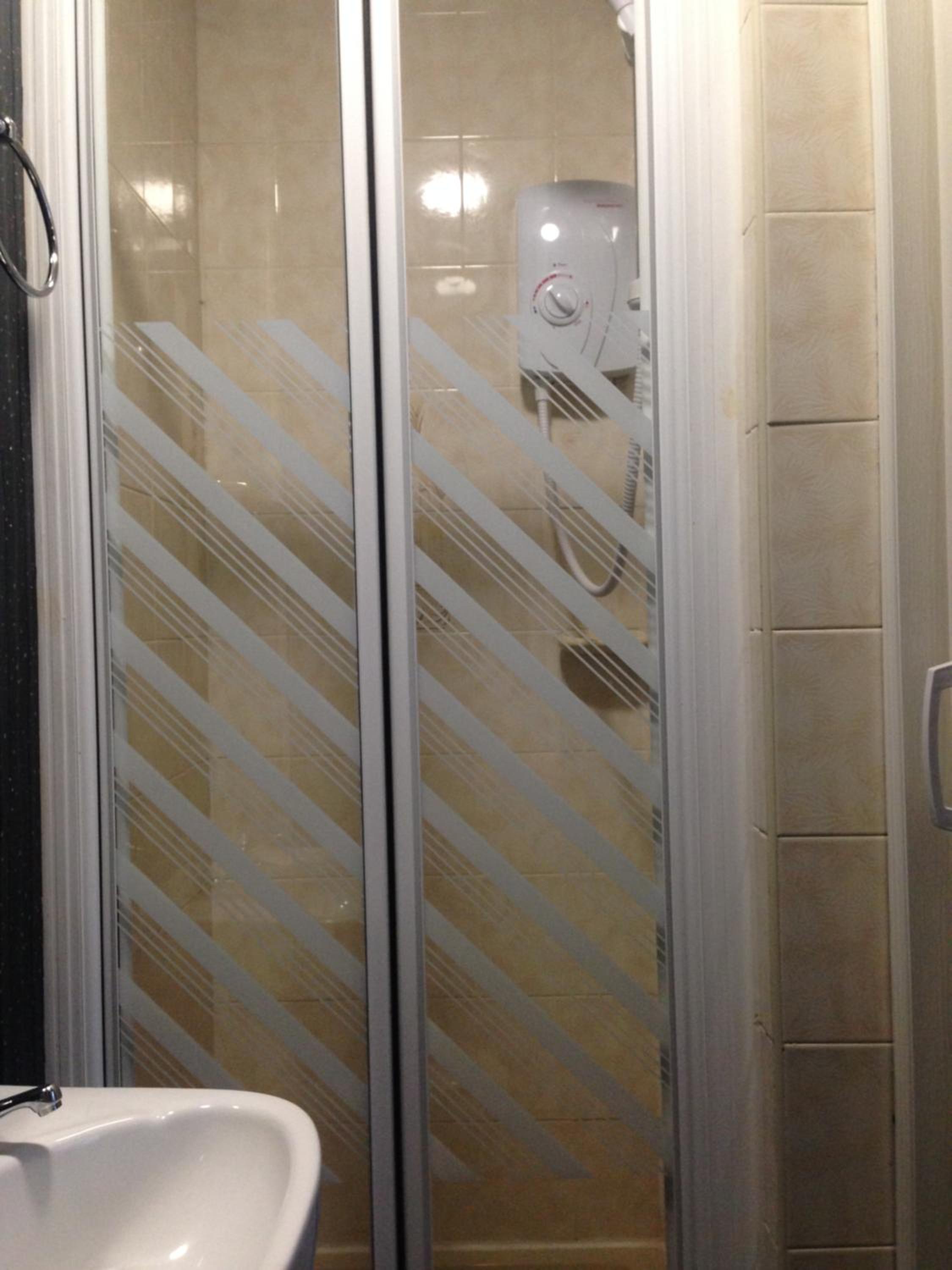 Double Room - Photo 6