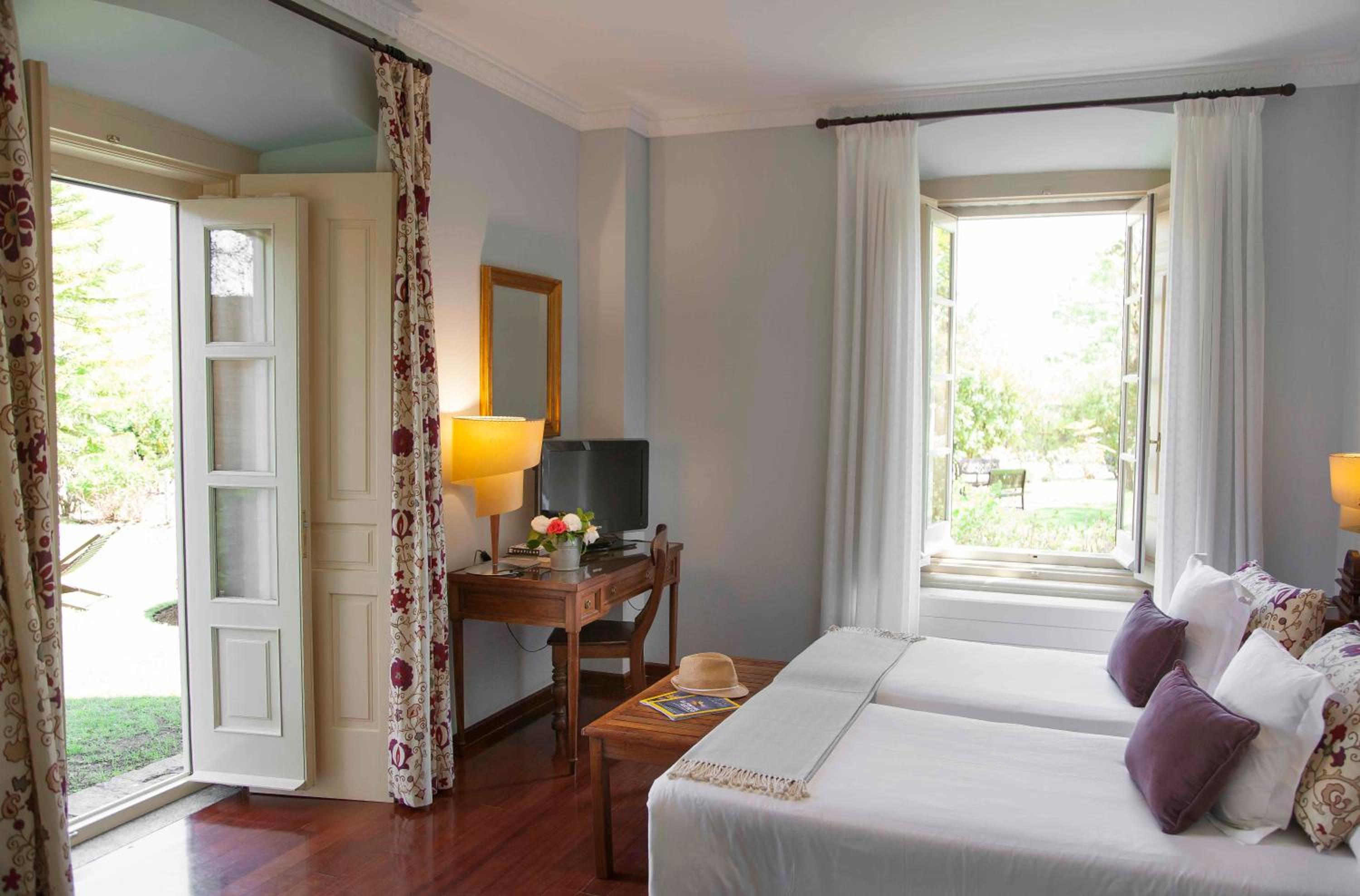 Double or Twin Room photo 2