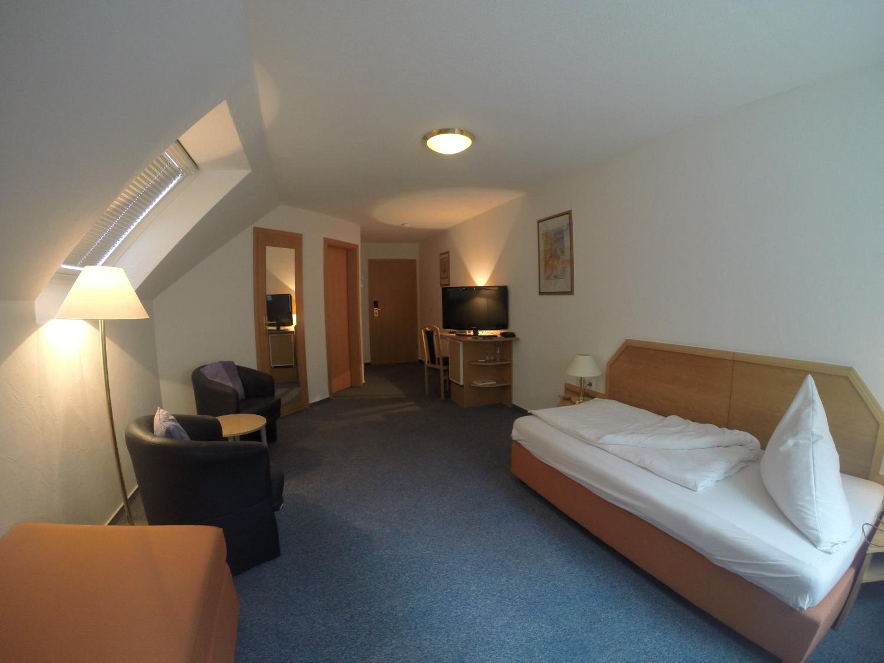 Standard Single Room photo 3