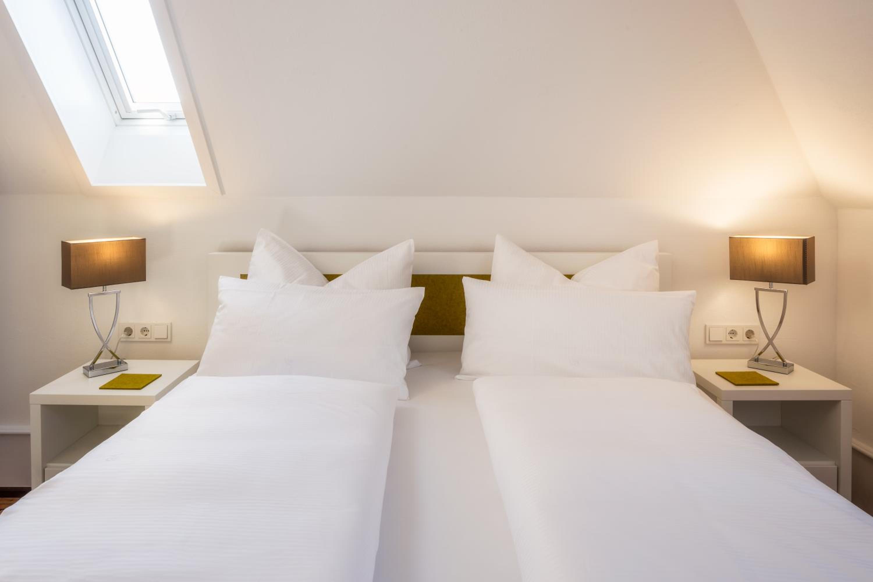Deluxe Double Room - Photo 2