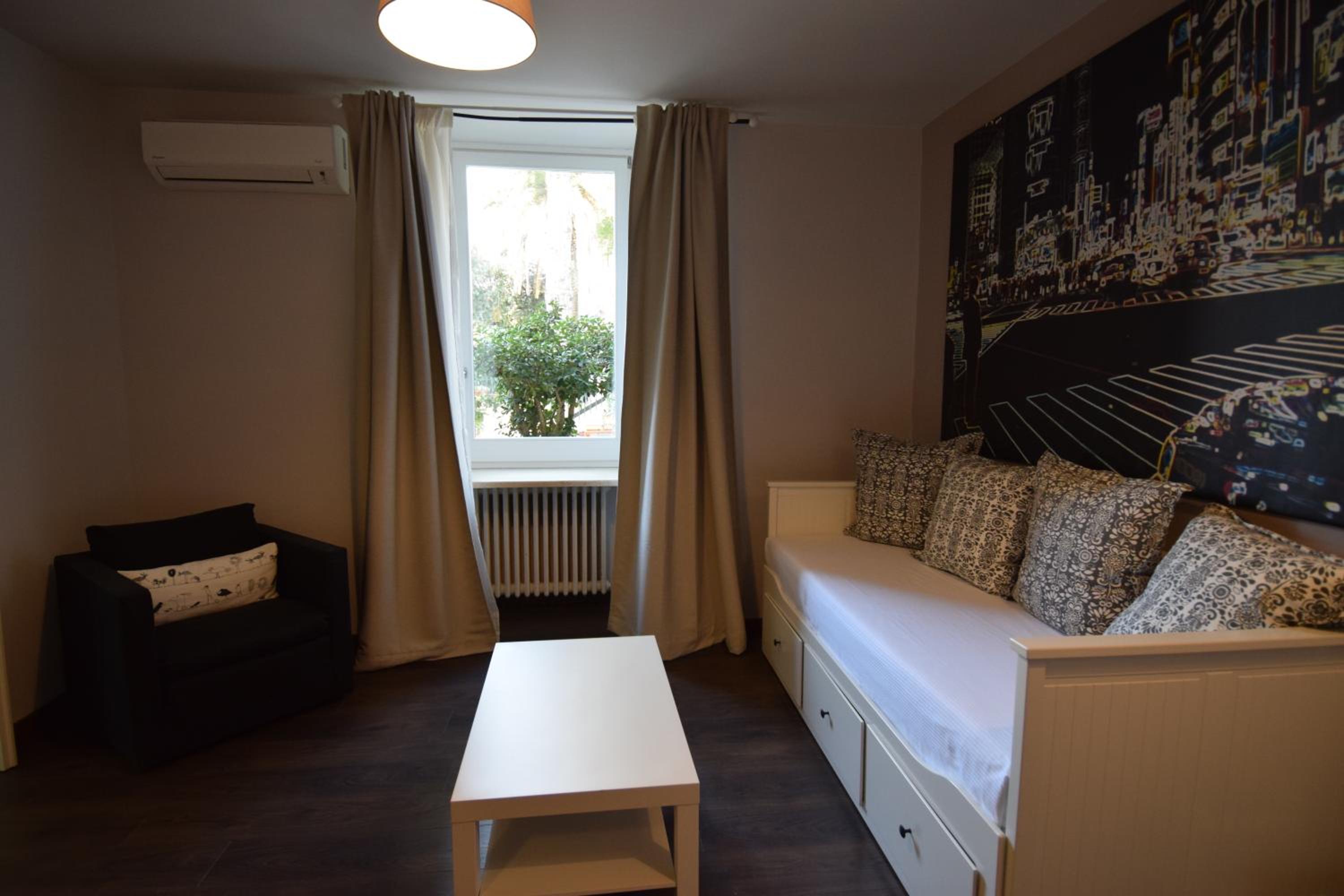 Luxury Quadruple Room - Photo 2