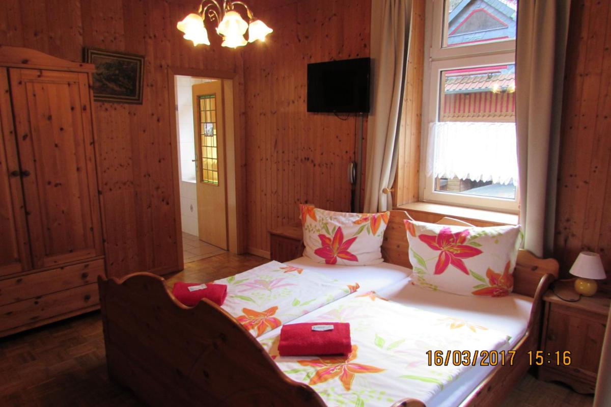 Double Room with Mountain View