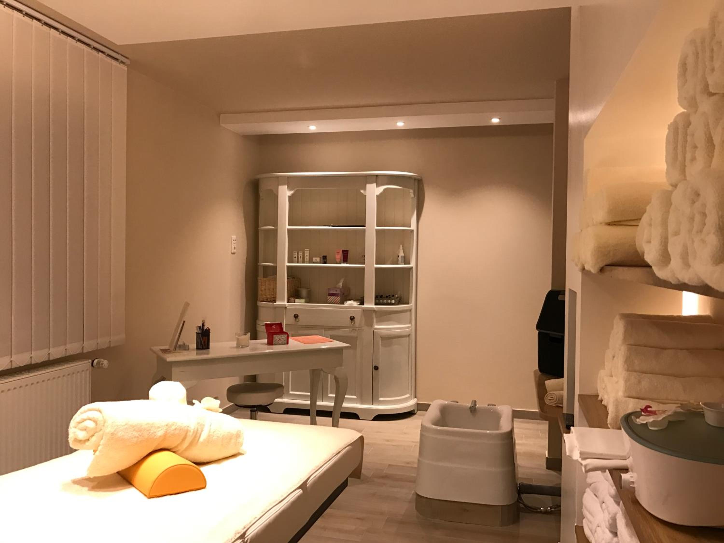 Deluxe Double Room - Weekend Package photo 3