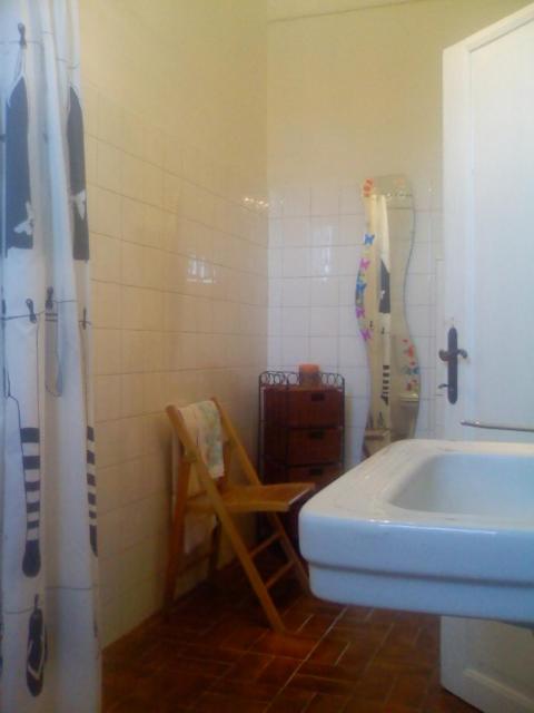 Triple Room with Shared Bathroom photo 3