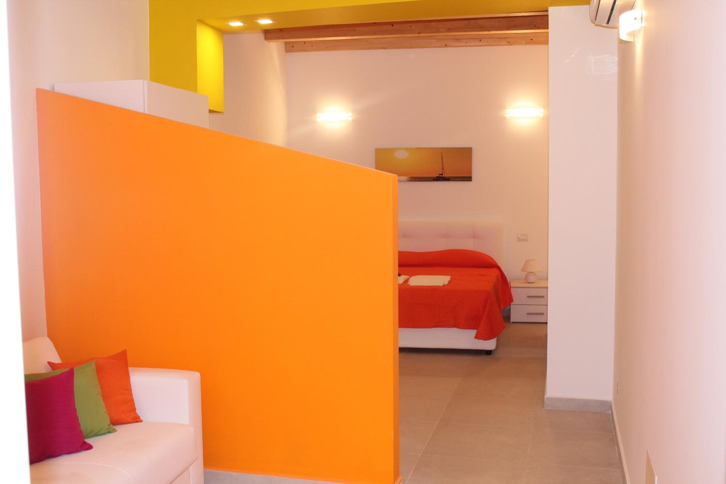 One-Bedroom Apartment - Photo 44