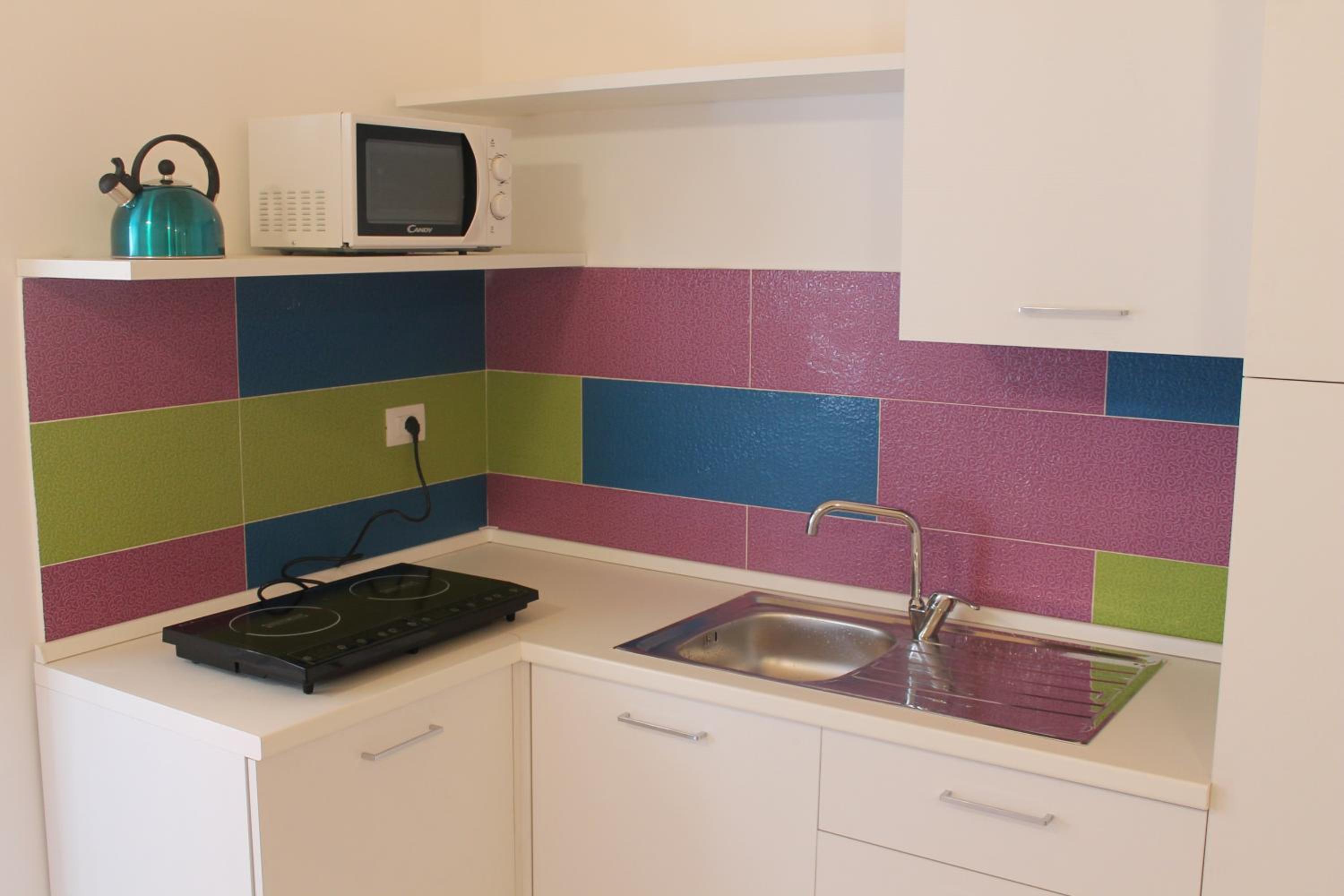 One-Bedroom Apartment - Photo 42
