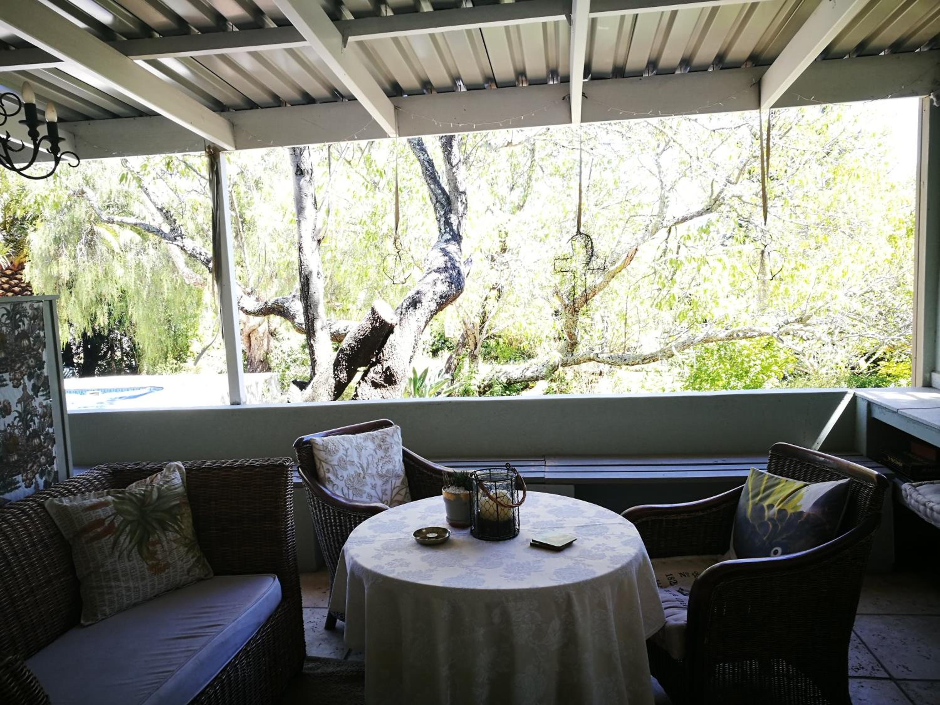 King Room with Garden View photo 3