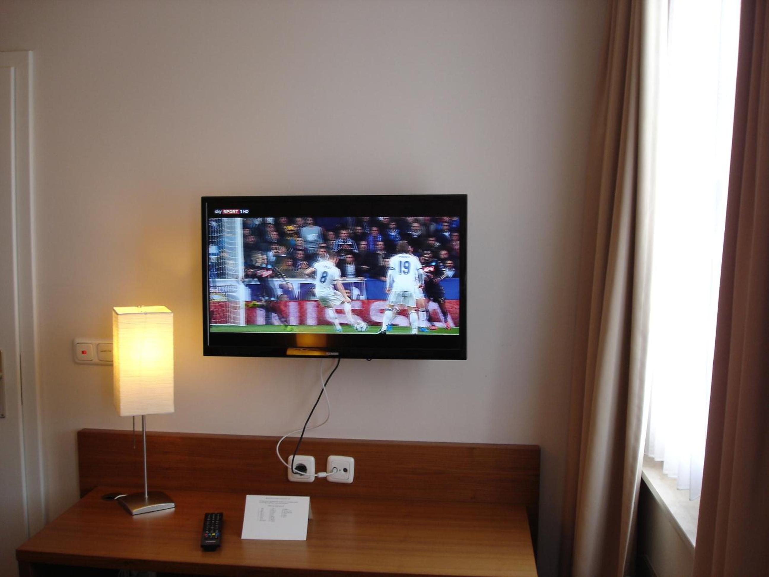 Single Room photo 3