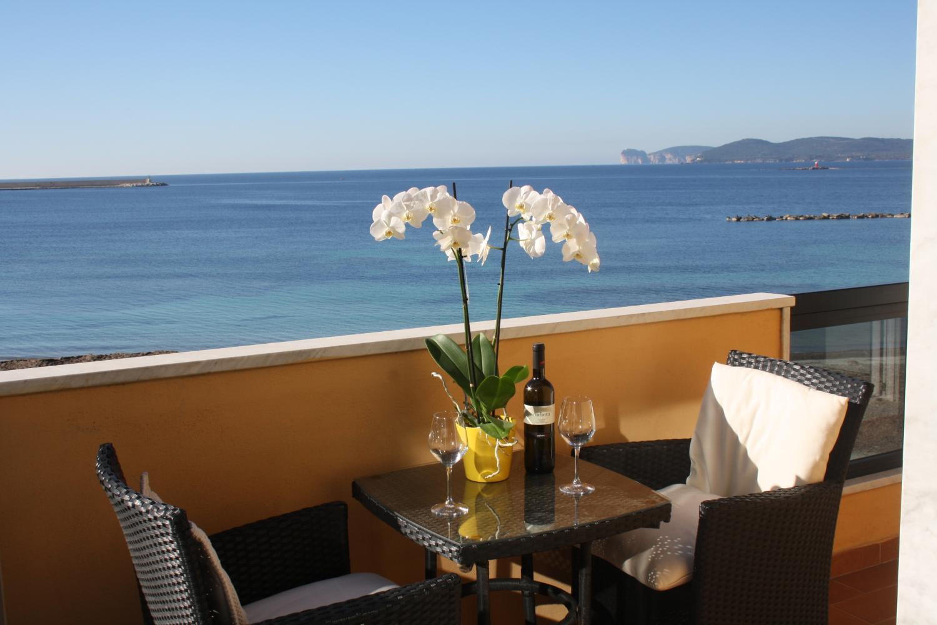 Two-Bedroom Apartment with Sea View photo 1