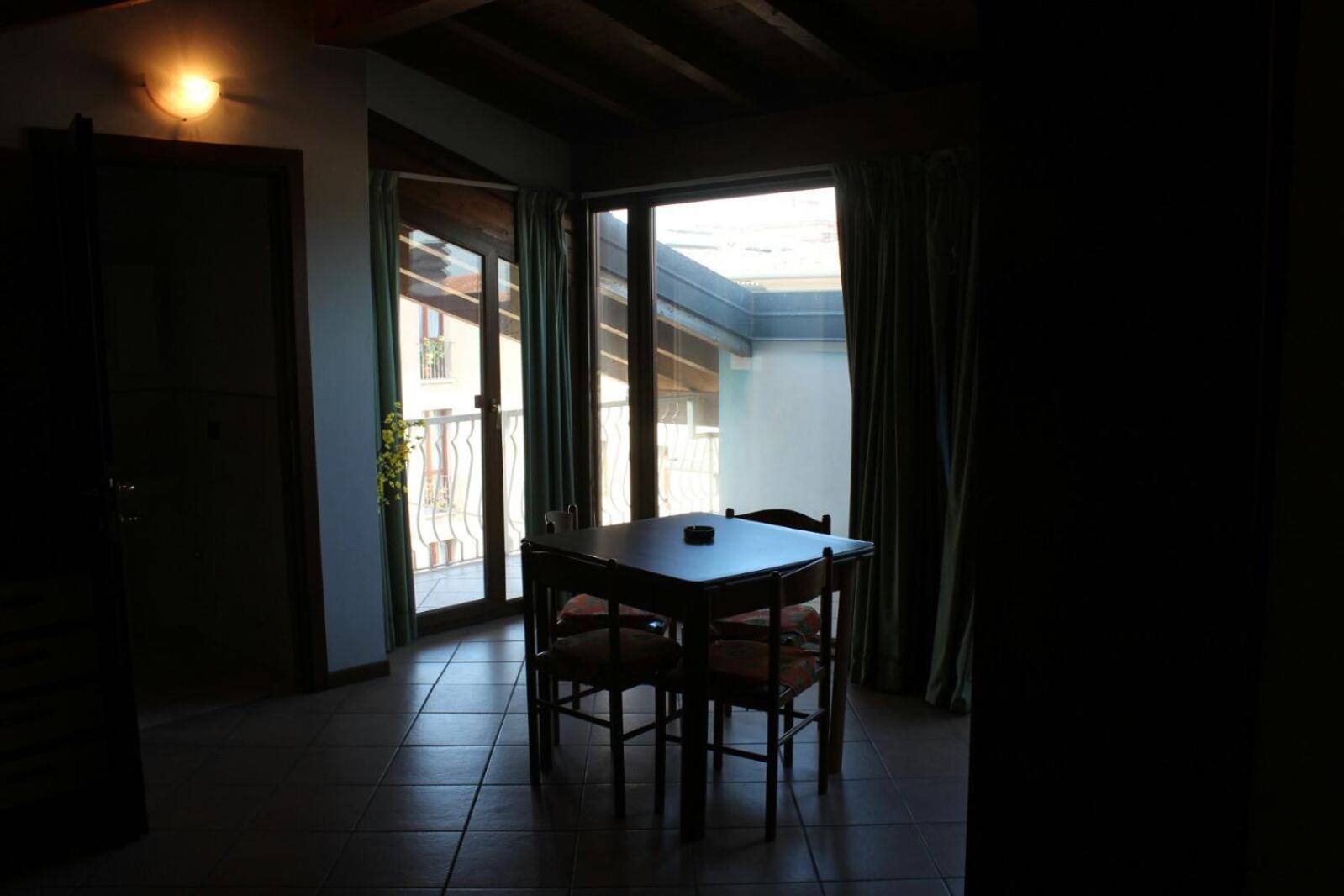 Studio Apartment - Photo 6