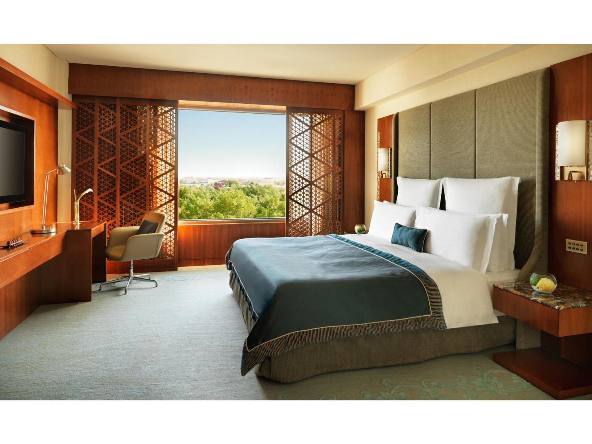 Deluxe Double Room with Complimentary Access to the Spa Wet Facilities