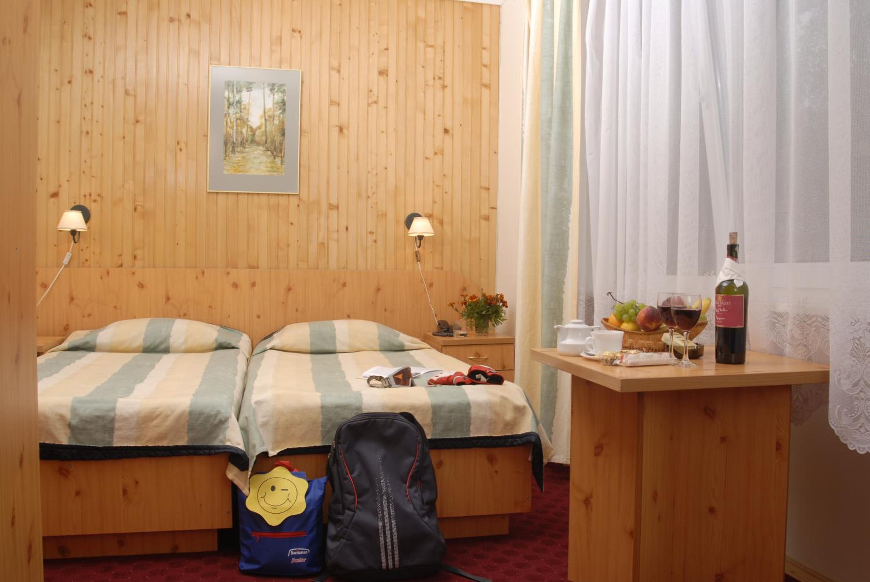 Budget Double Room photo 2