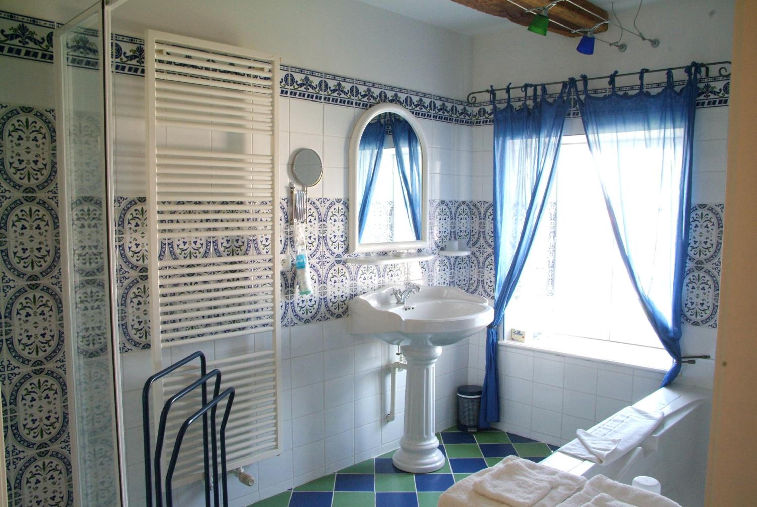 Triple Room with Bathroom