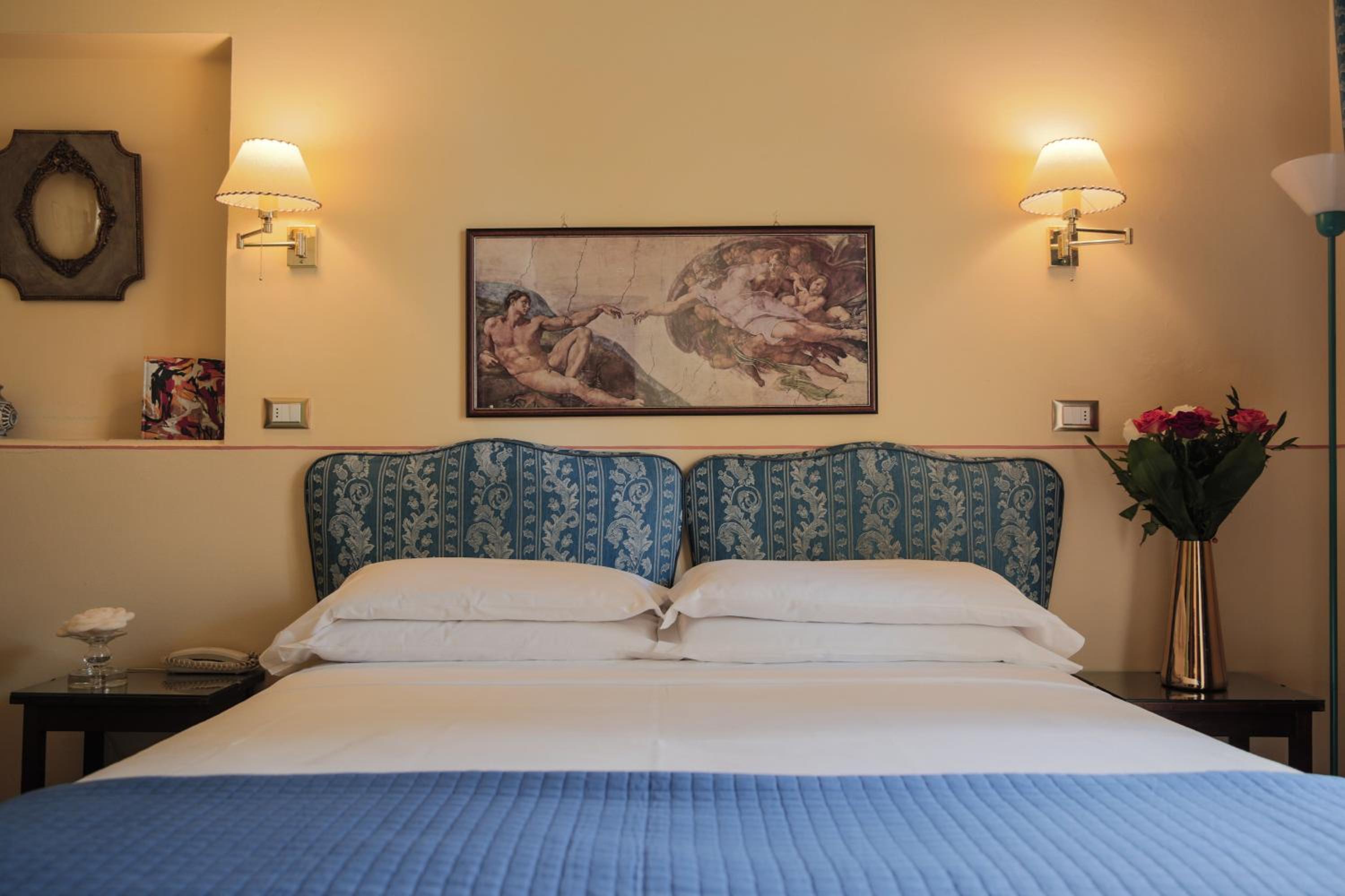 Double Room (1 Adult)