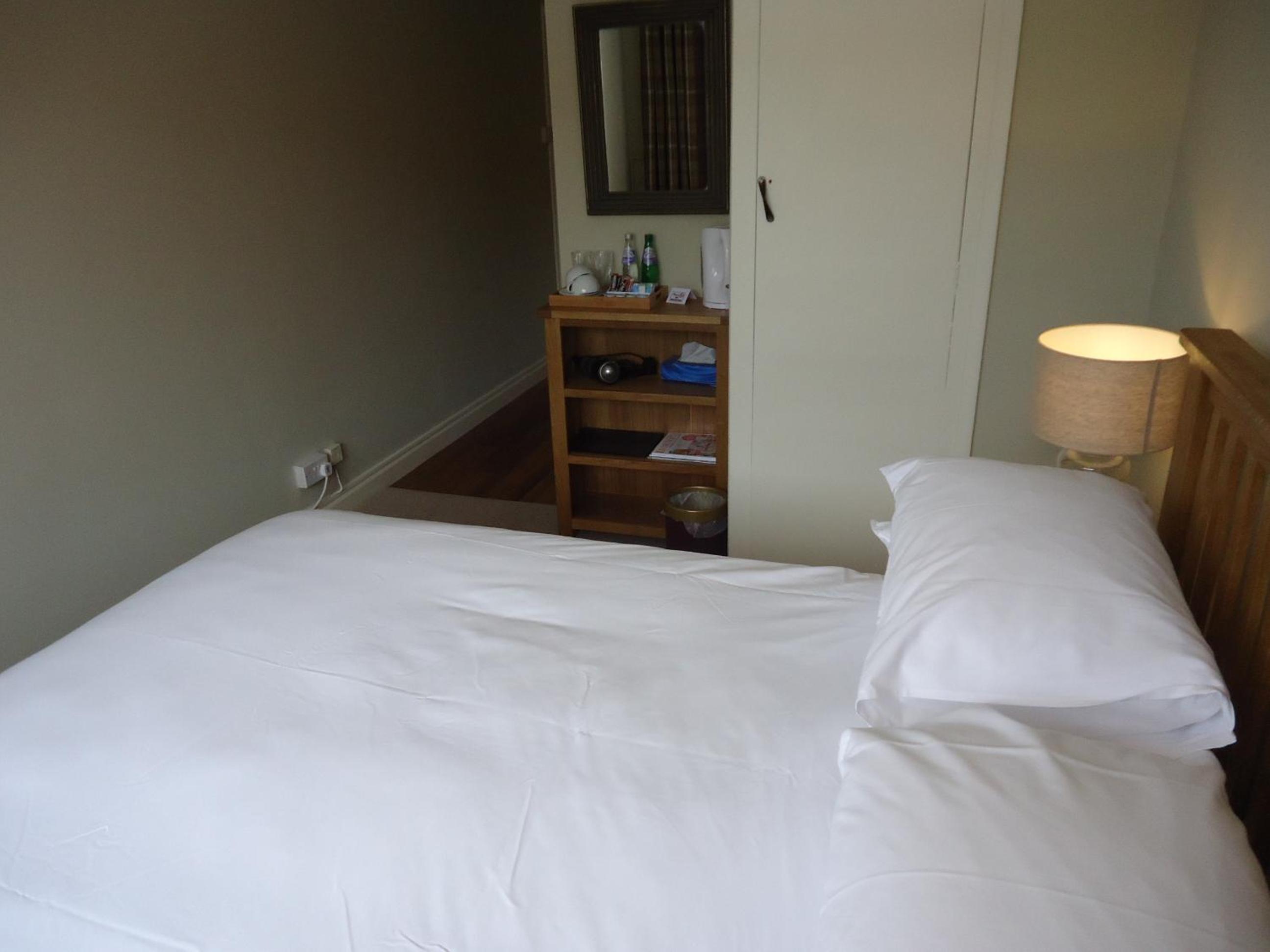 Standard Double Room photo 3
