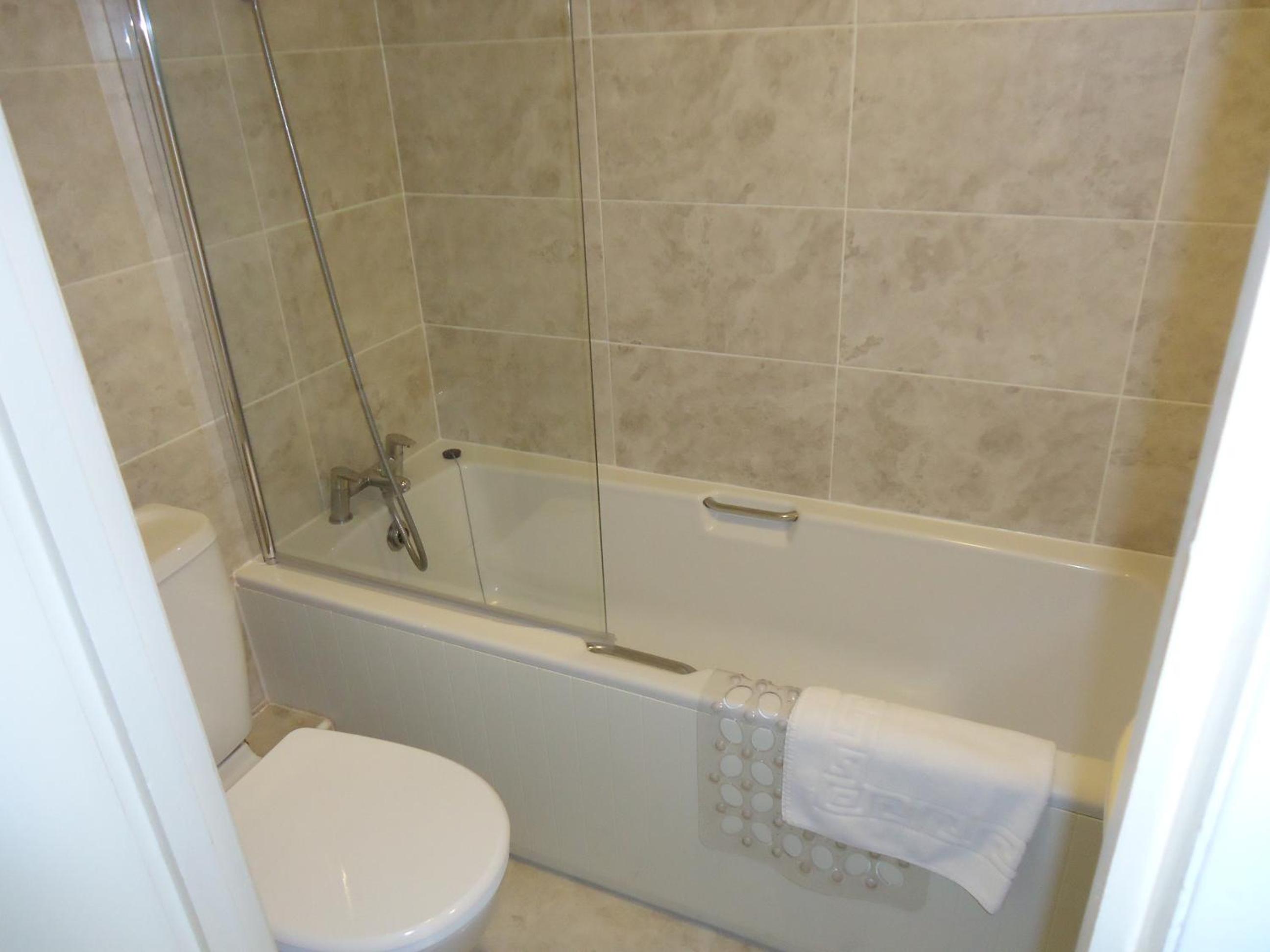 Standard Double Room photo 2