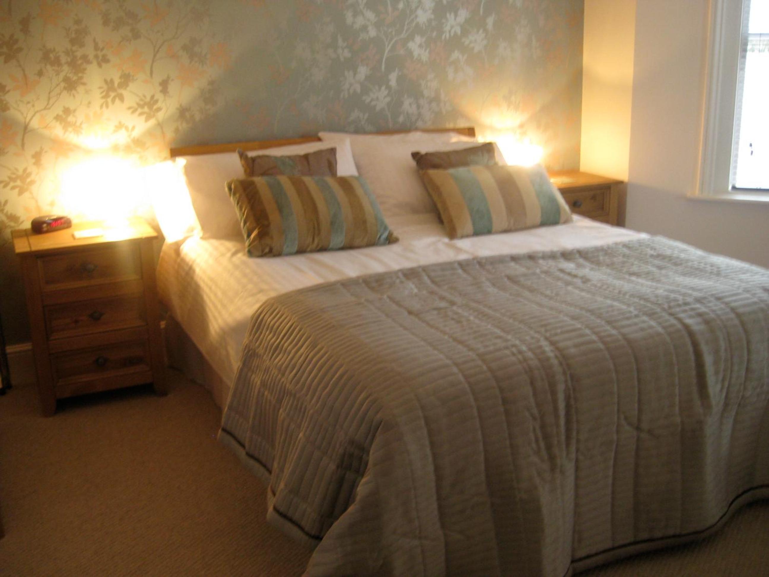 Deluxe King Room photo 3