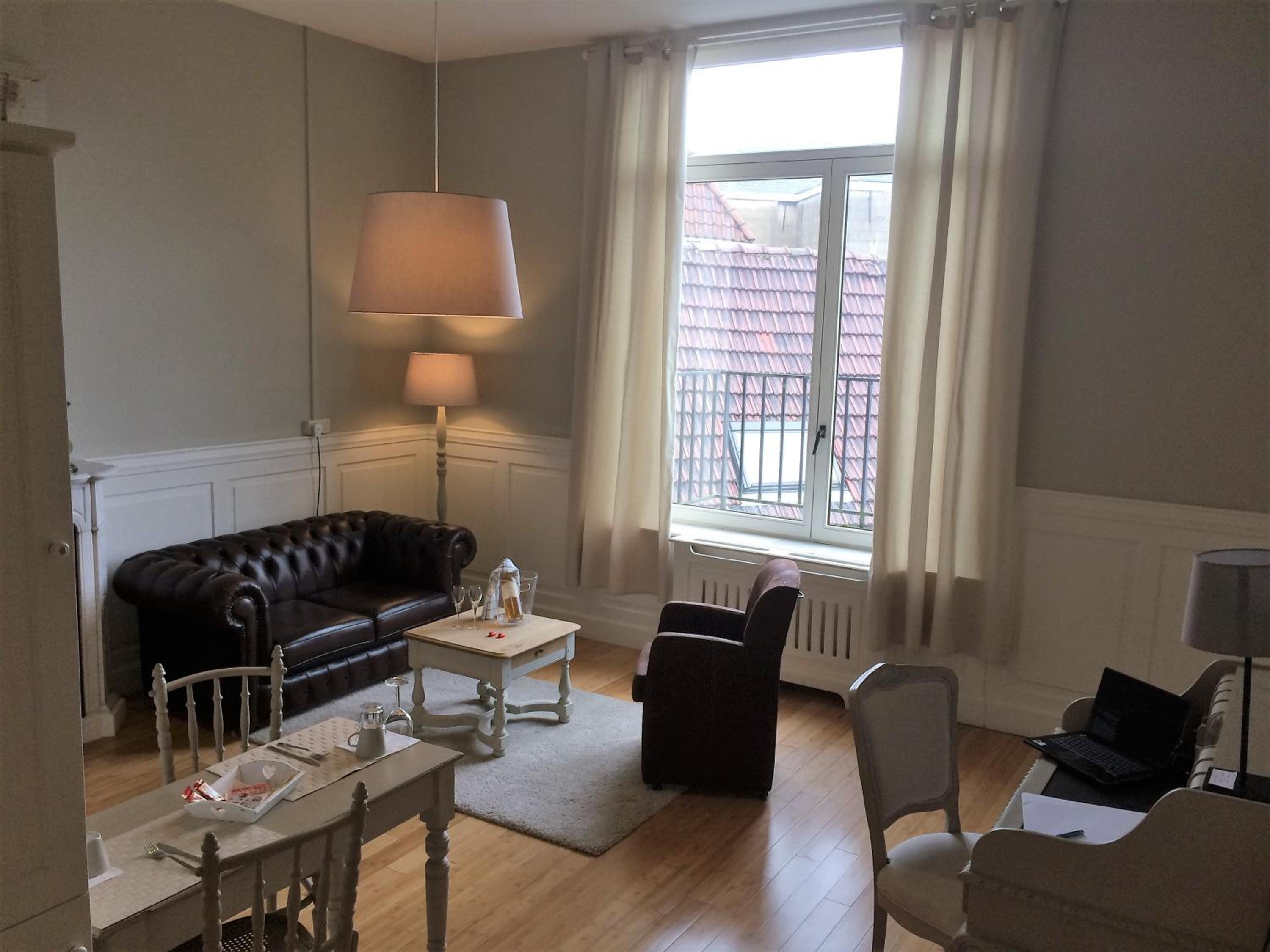 Apartment with Garden View