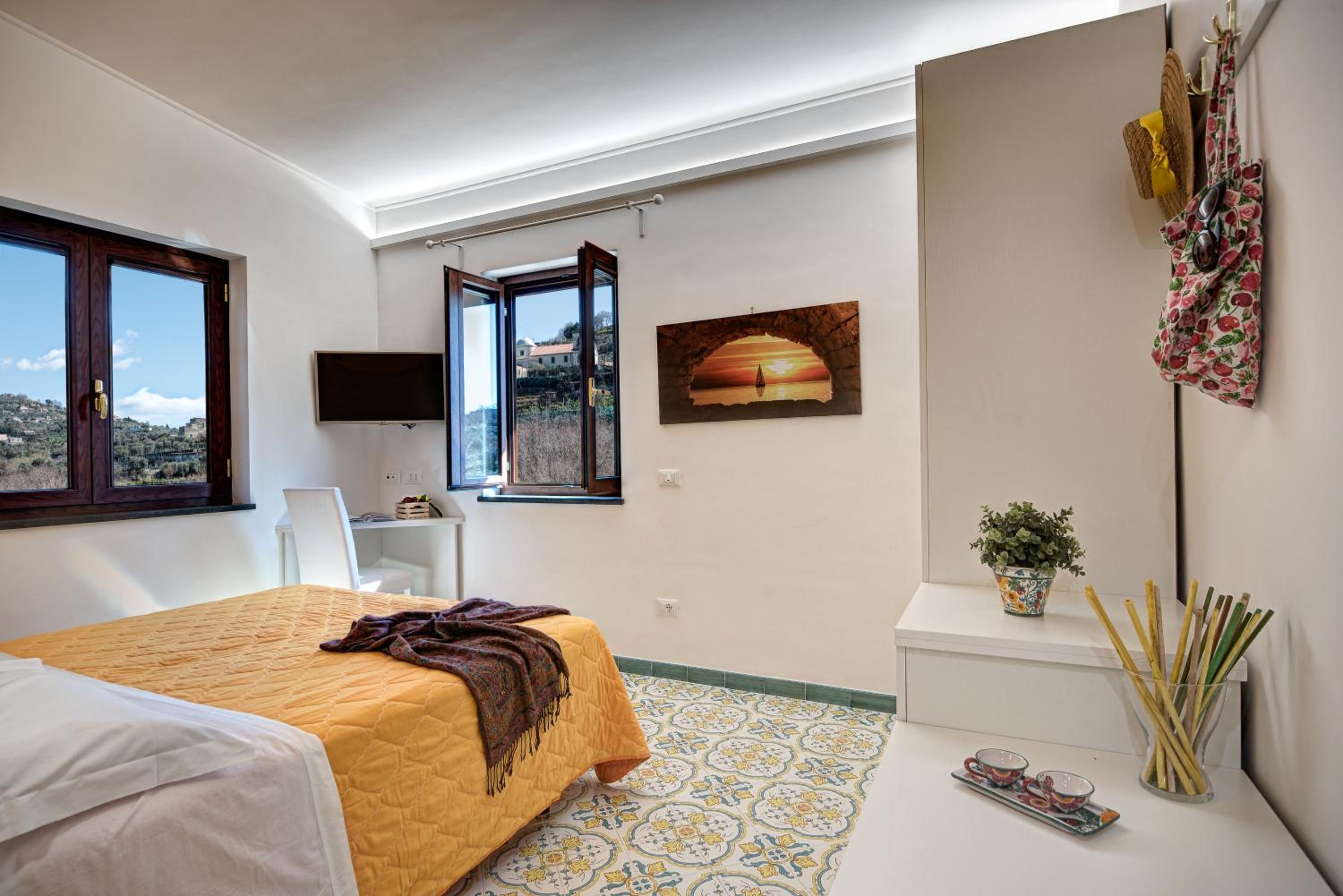 Deluxe Double or Twin Room with Garden View - Photo 1