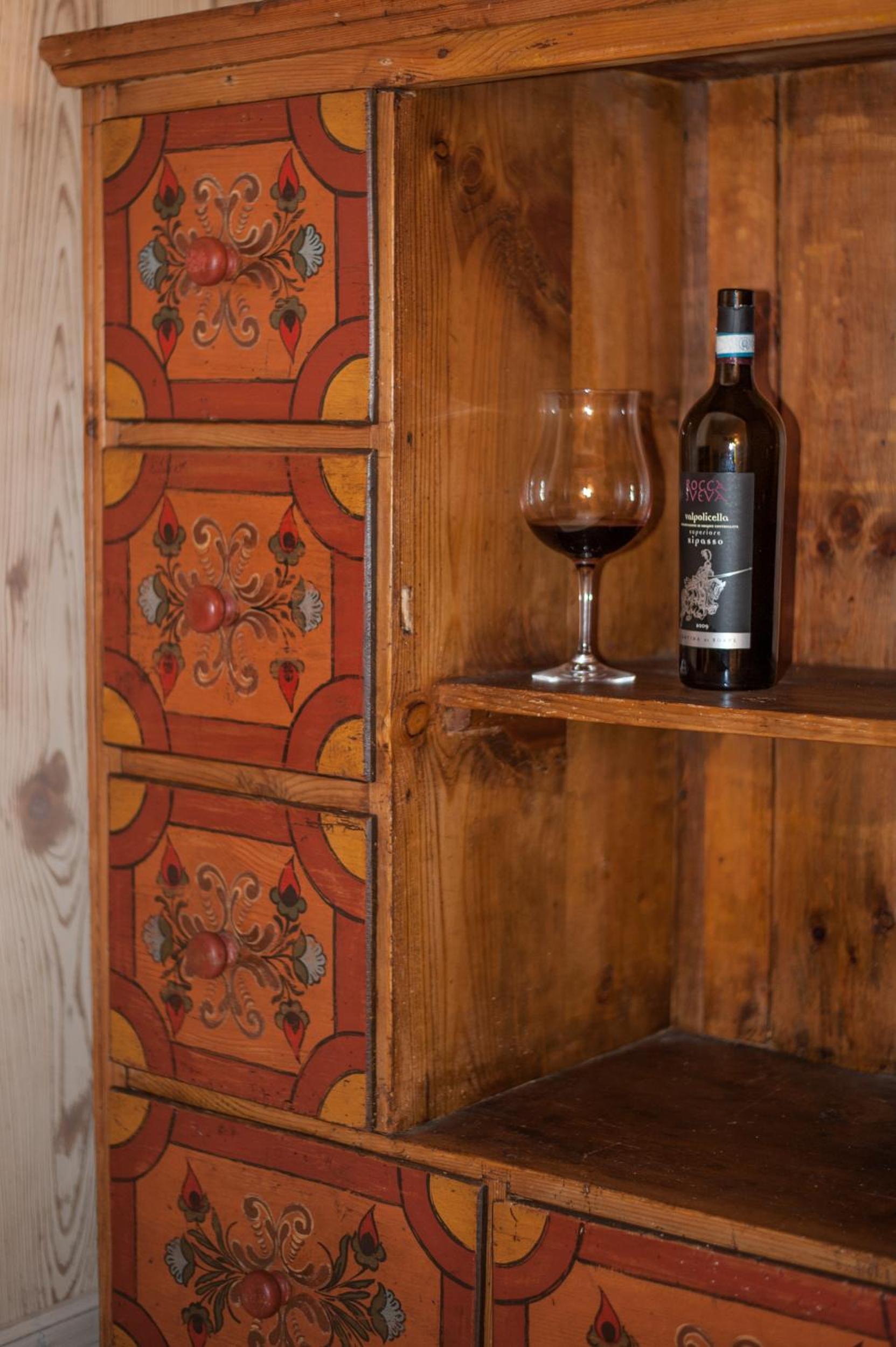 Superior Suite - Photo 5