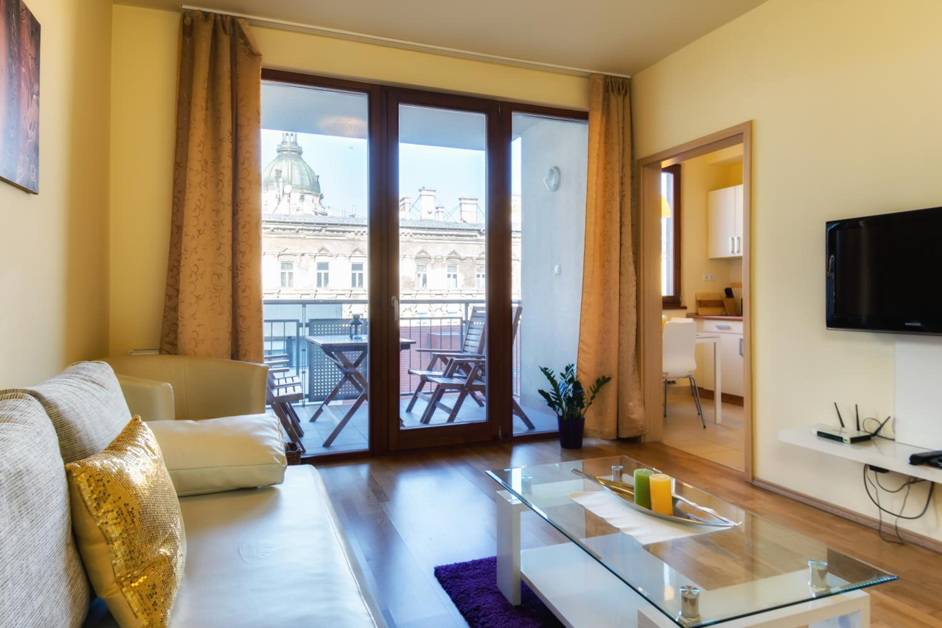 1-Bedroom Deluxe Apartment (4 Adults) - Photo 14