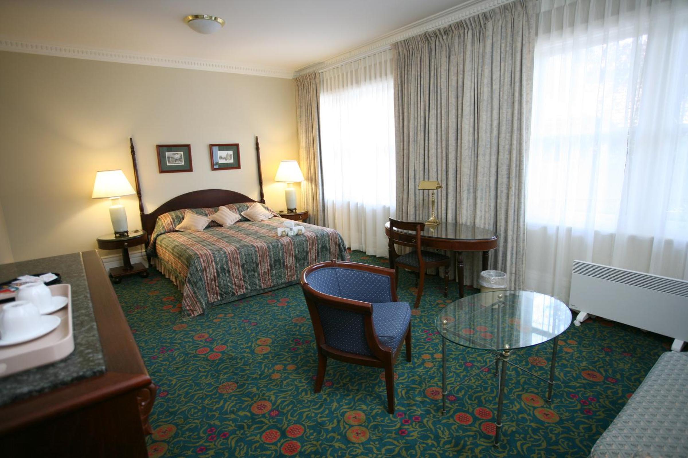 Superior King or Twin room with Ensuite