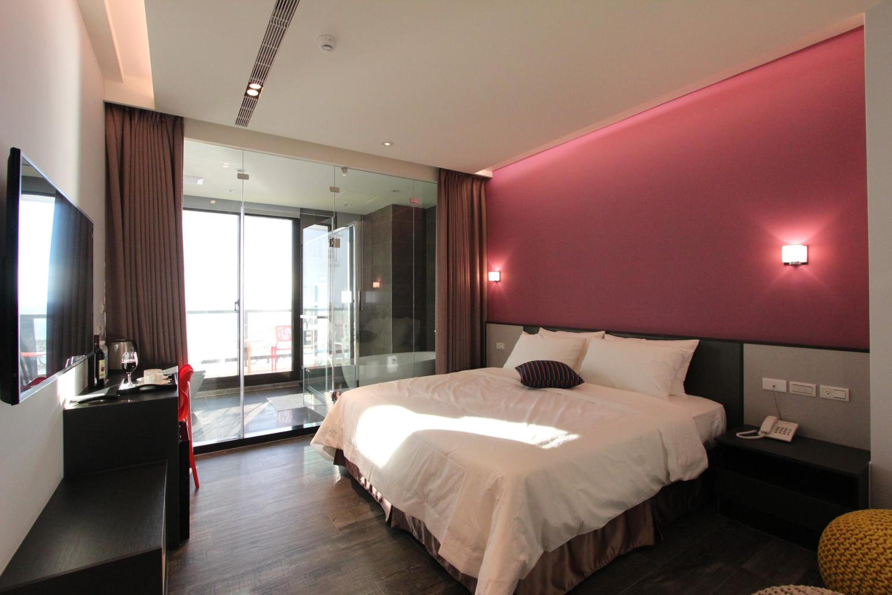 Double Room with Balcony and Sea View