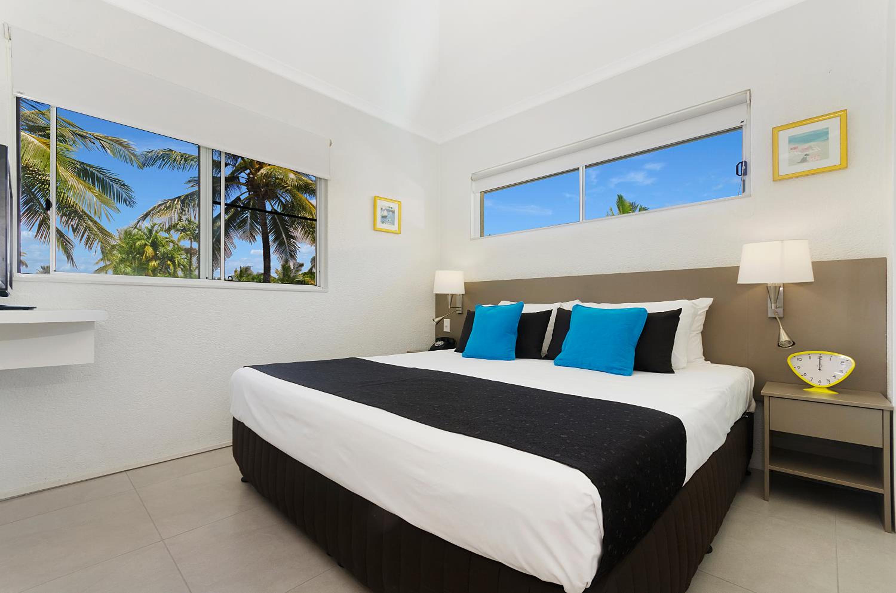 Superior Studio Apartment with Partial Sea View - Second Floor