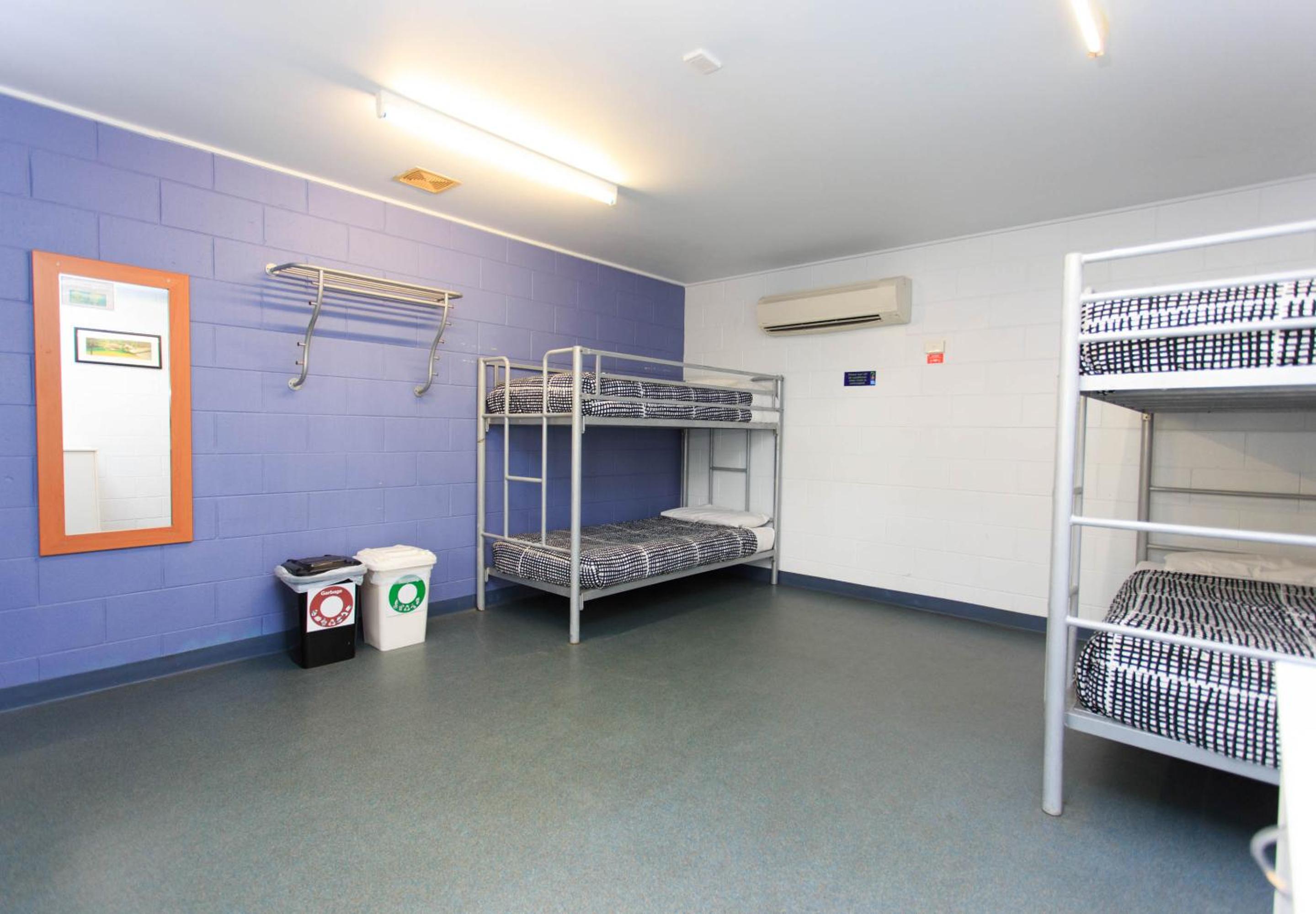 Bed in 4-Bed Male Dormitory with Ensuite