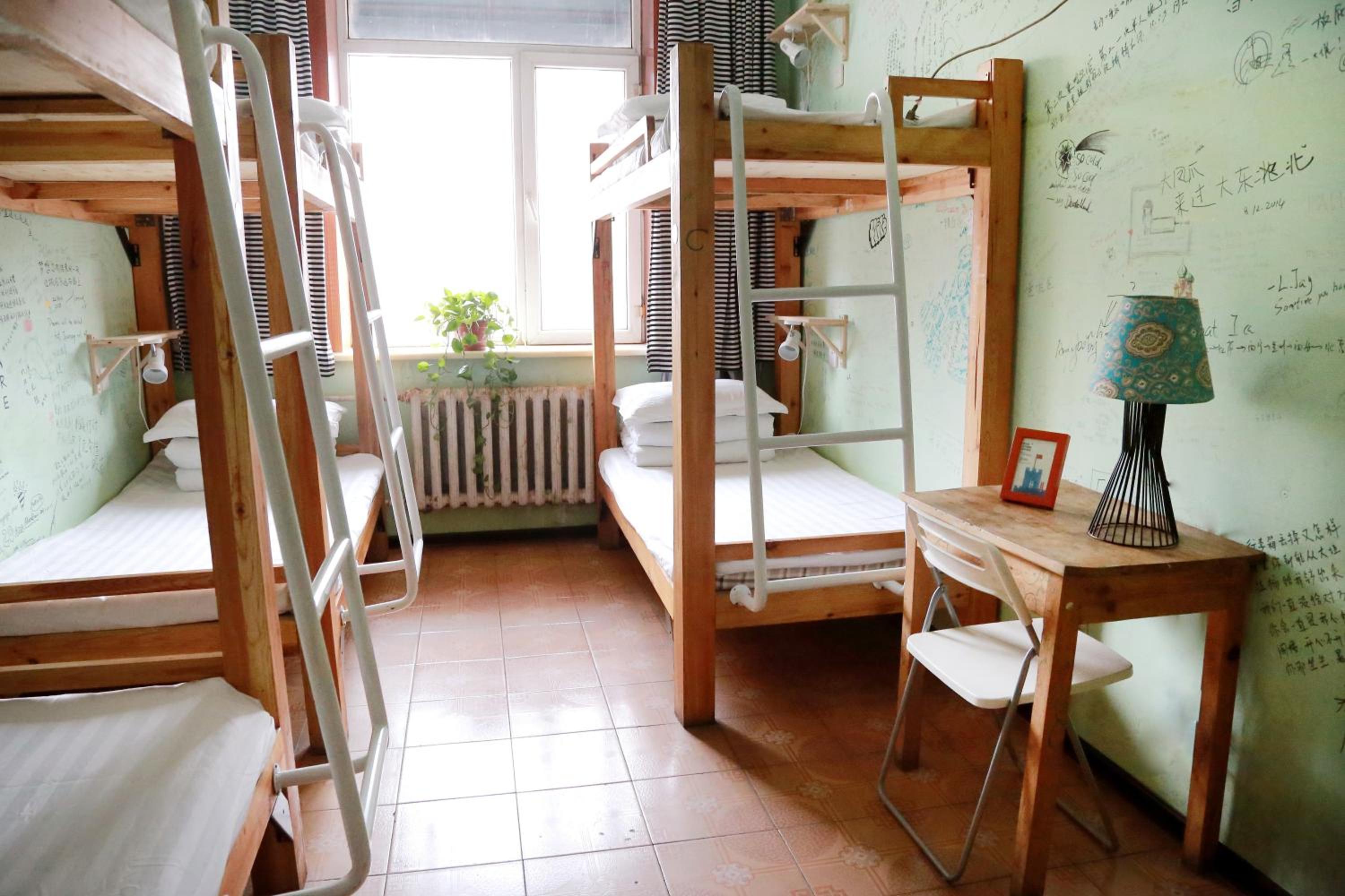 Single Bed in 6-Bed Dormitory Room photo 2