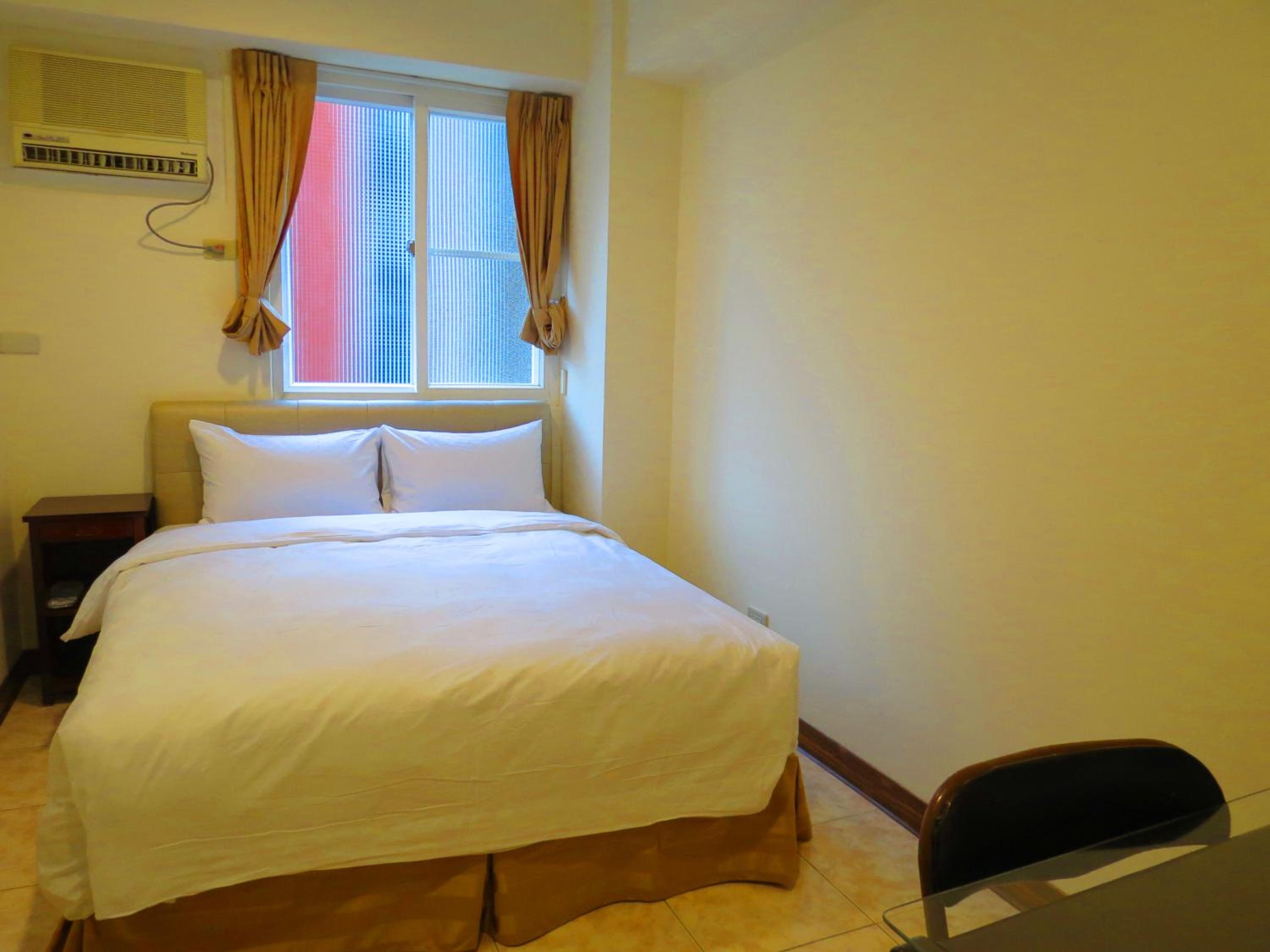 Superior Double Room with Exterior Private Bathroom photo 1