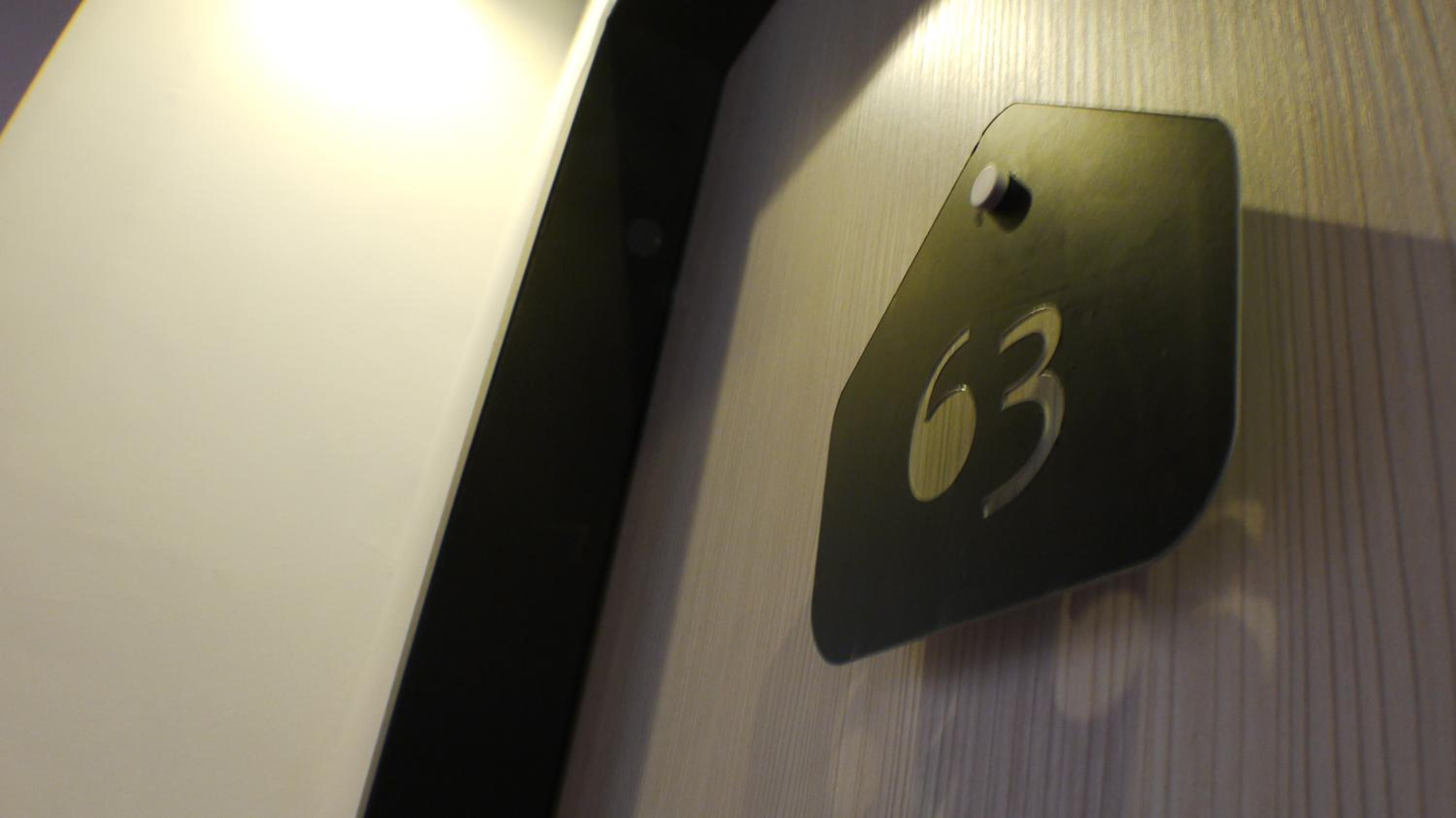 Deluxe King Room - Photo 3