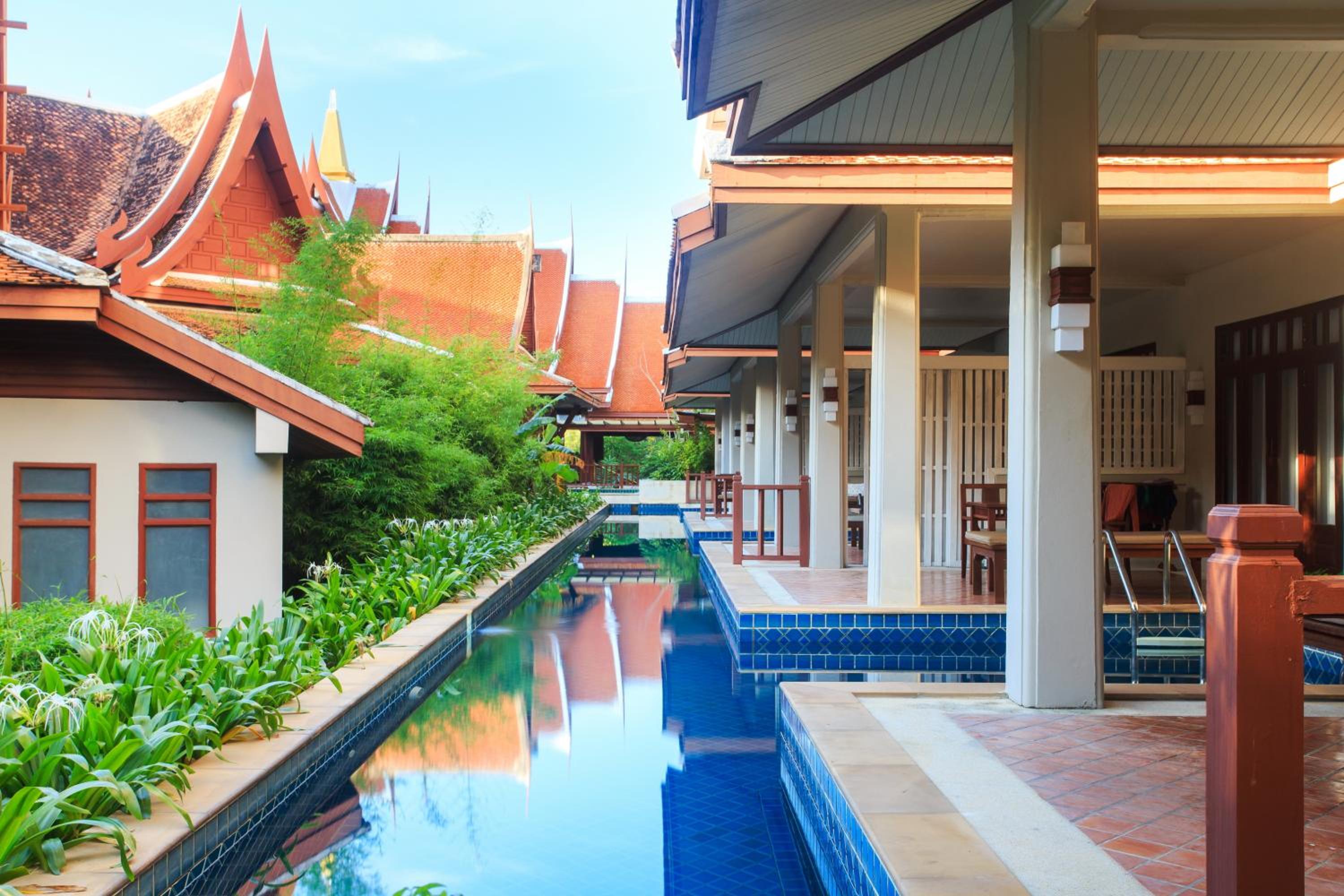 Deluxe Double or Twin Room with Pool Access - Photo 16
