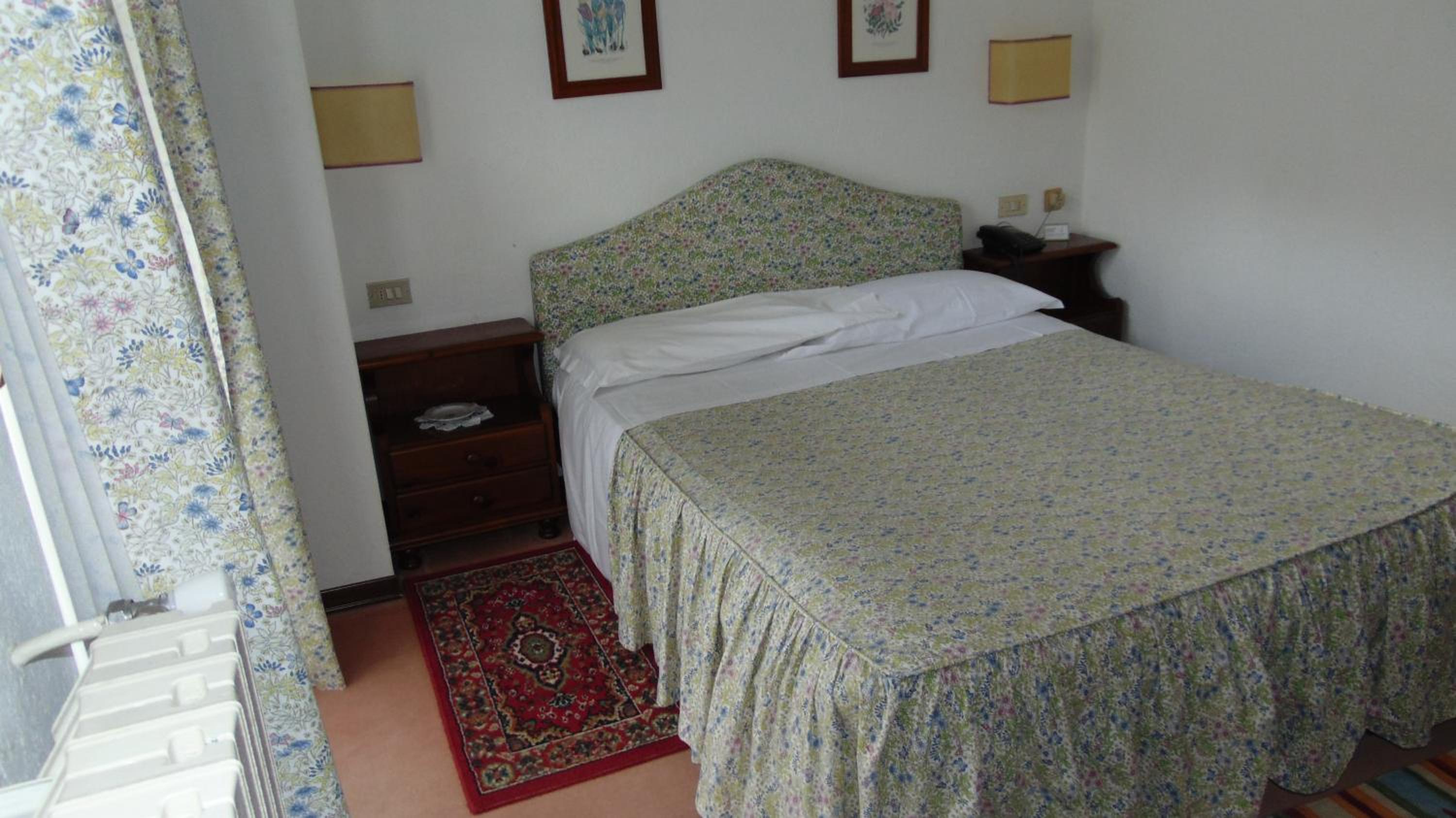 Economy Double Room - Photo 1