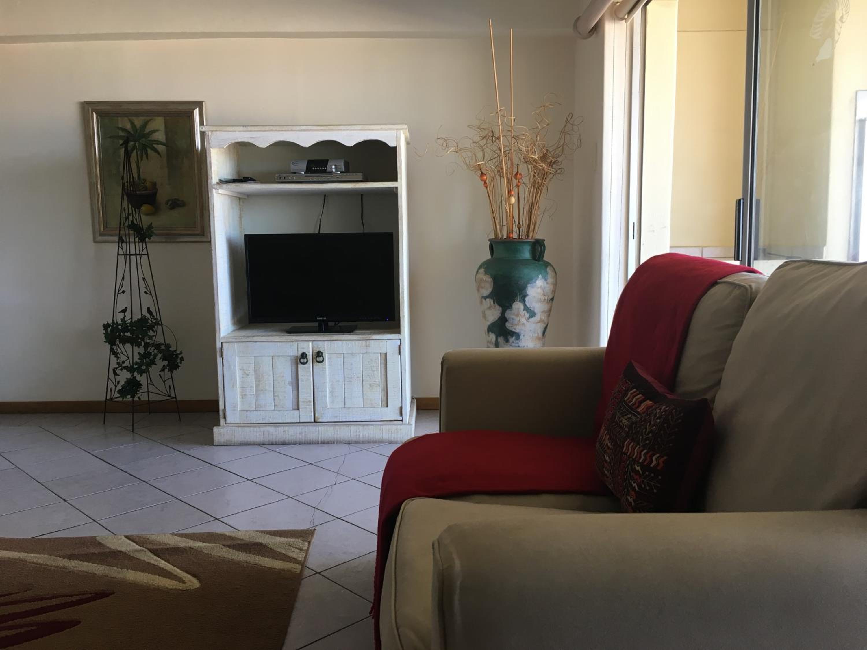 Two-Bedroom Apartment - Photo 10