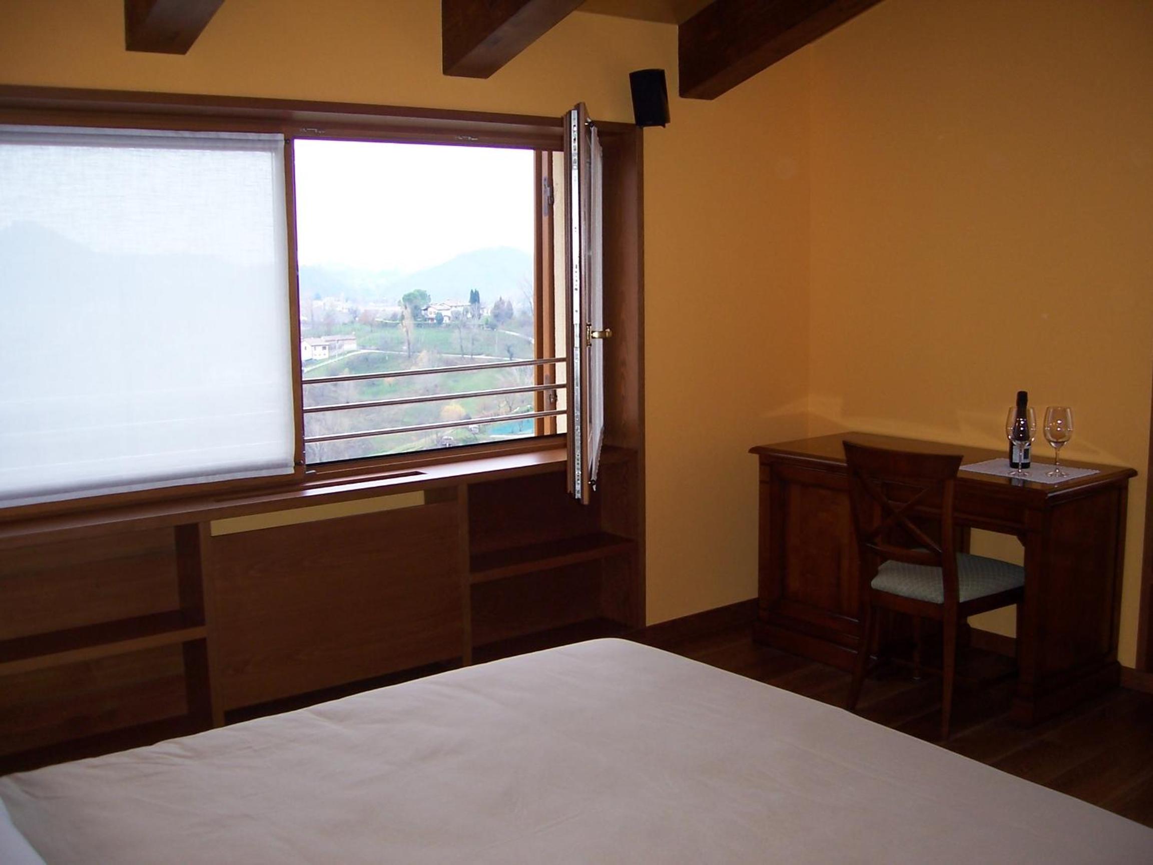 Double Room - Photo 2
