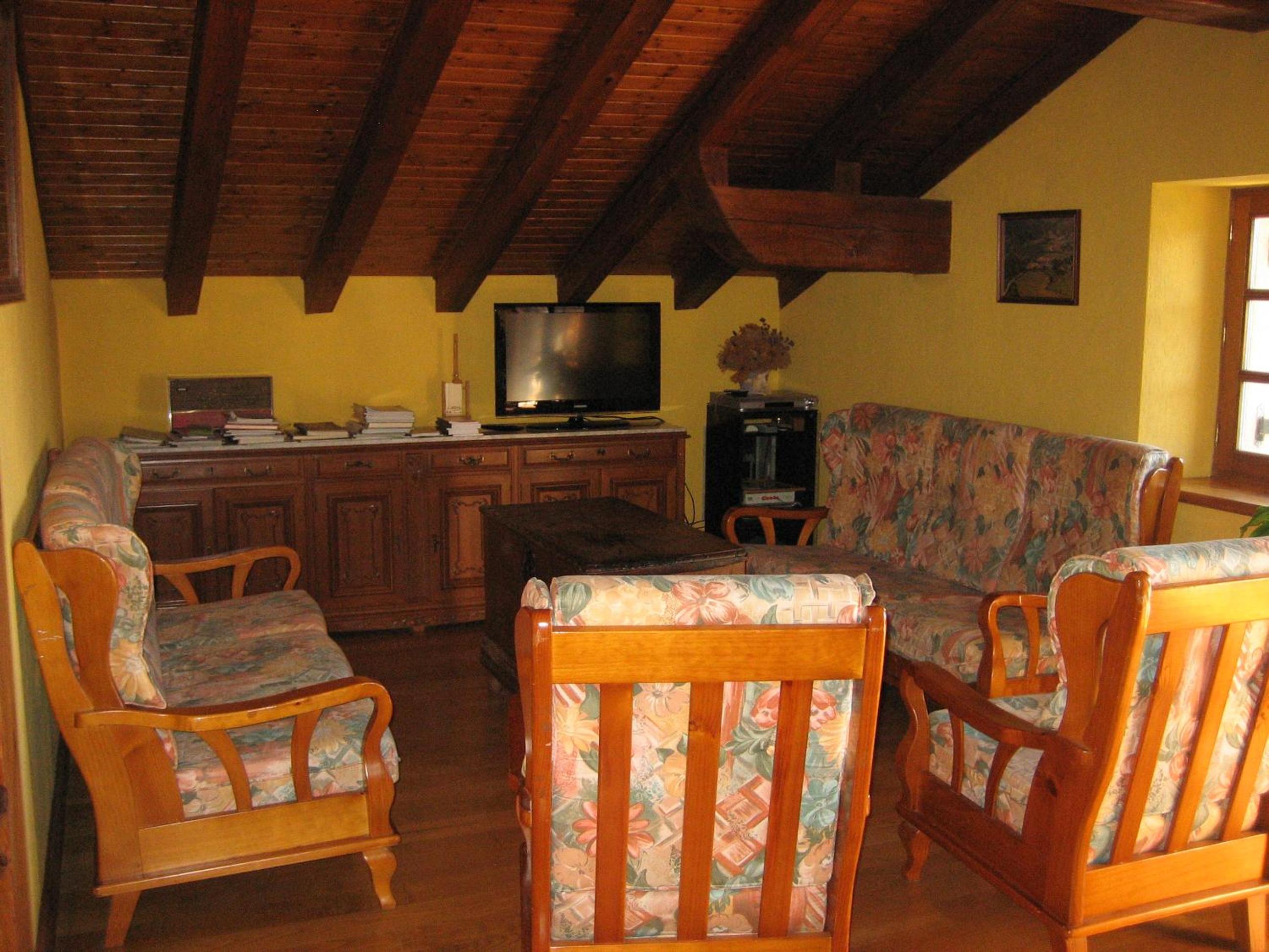 Casa de Seis Habitaciones