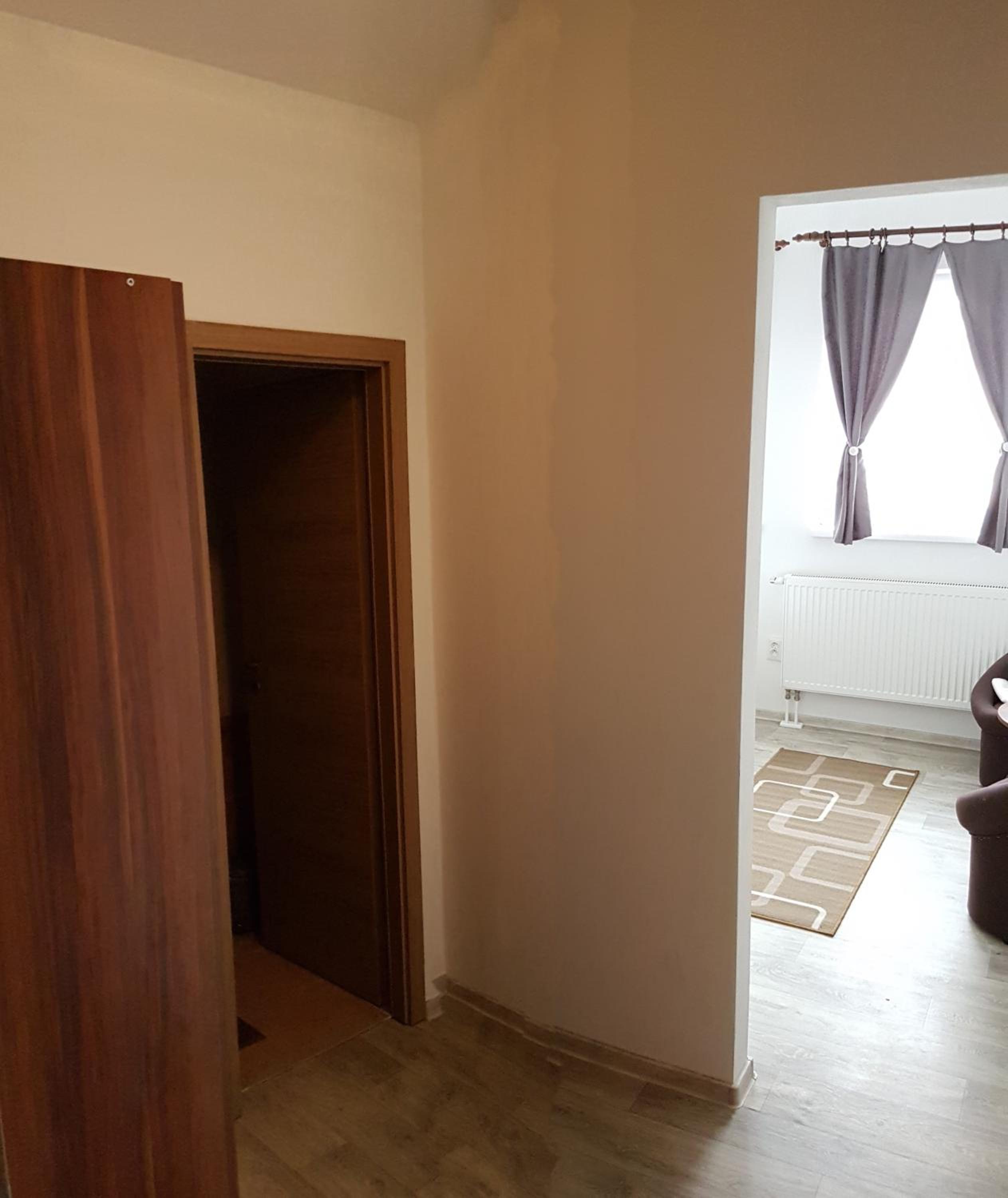 Deluxe Double Room - Photo 9