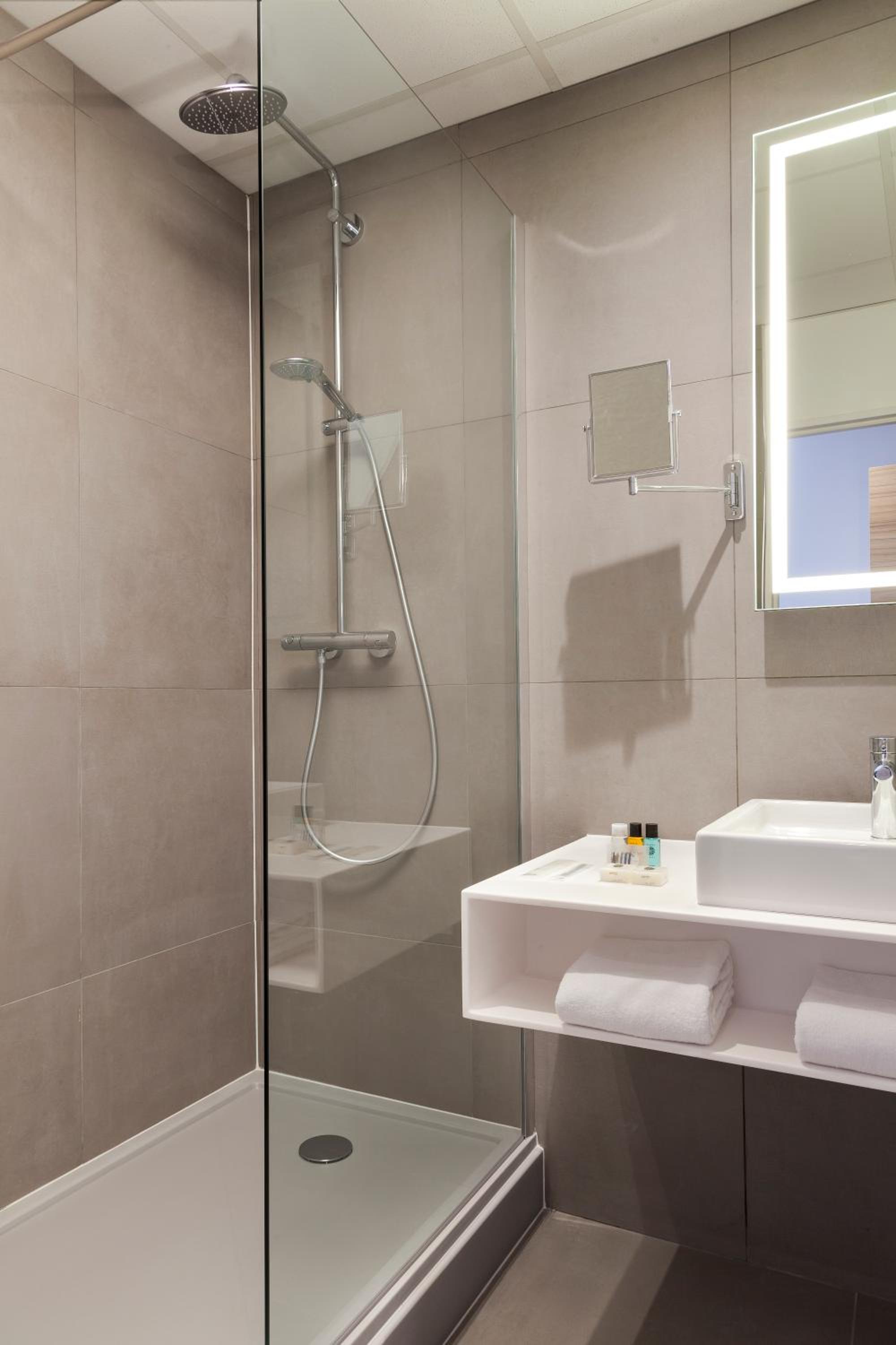 Classic Double Room - Photo 4