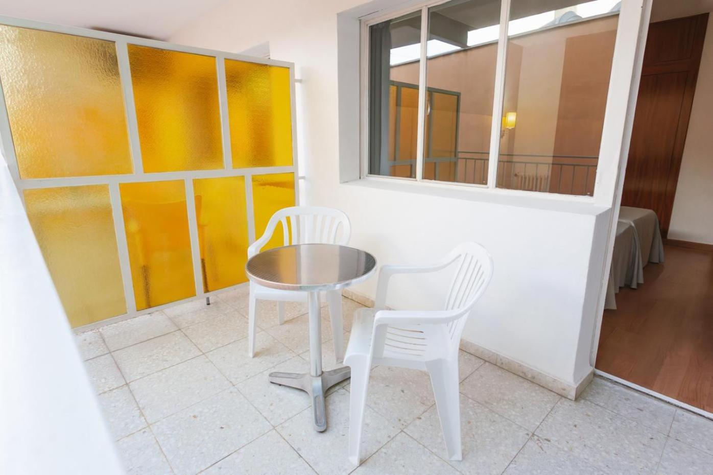 Essential Double Room (1 Adult + 1 Child)