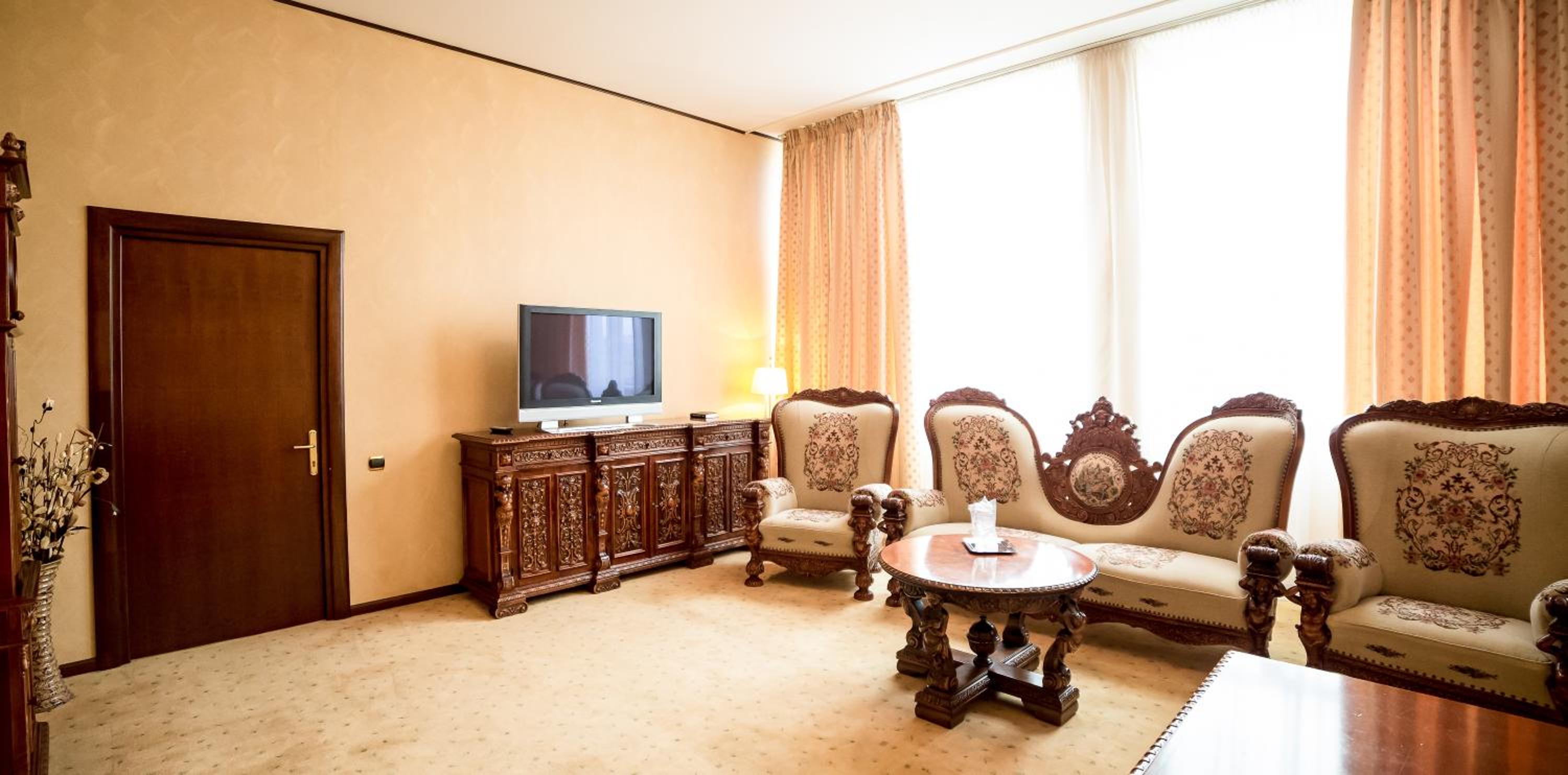 Imperial Suite
