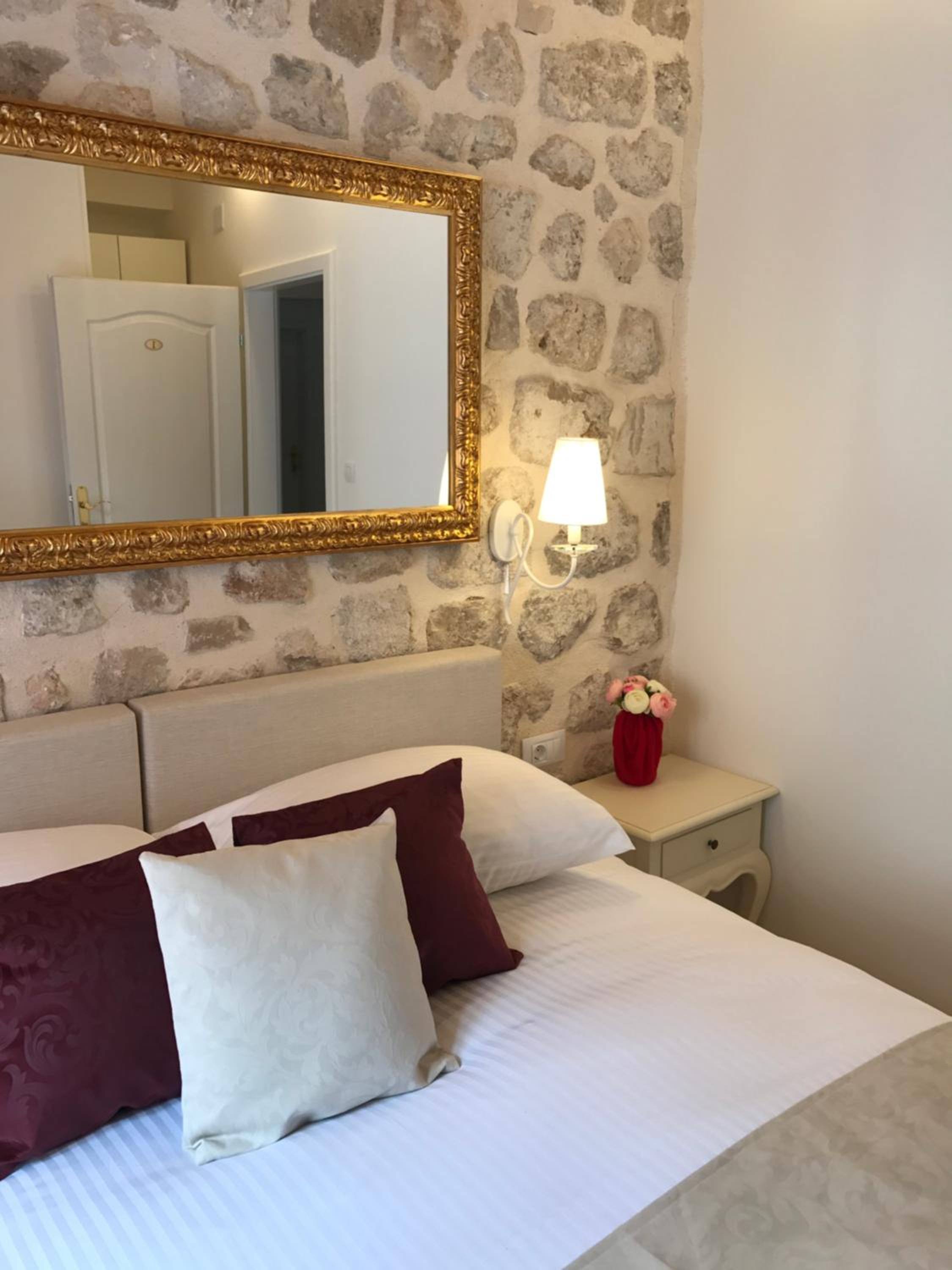 Double or Twin Room photo 3
