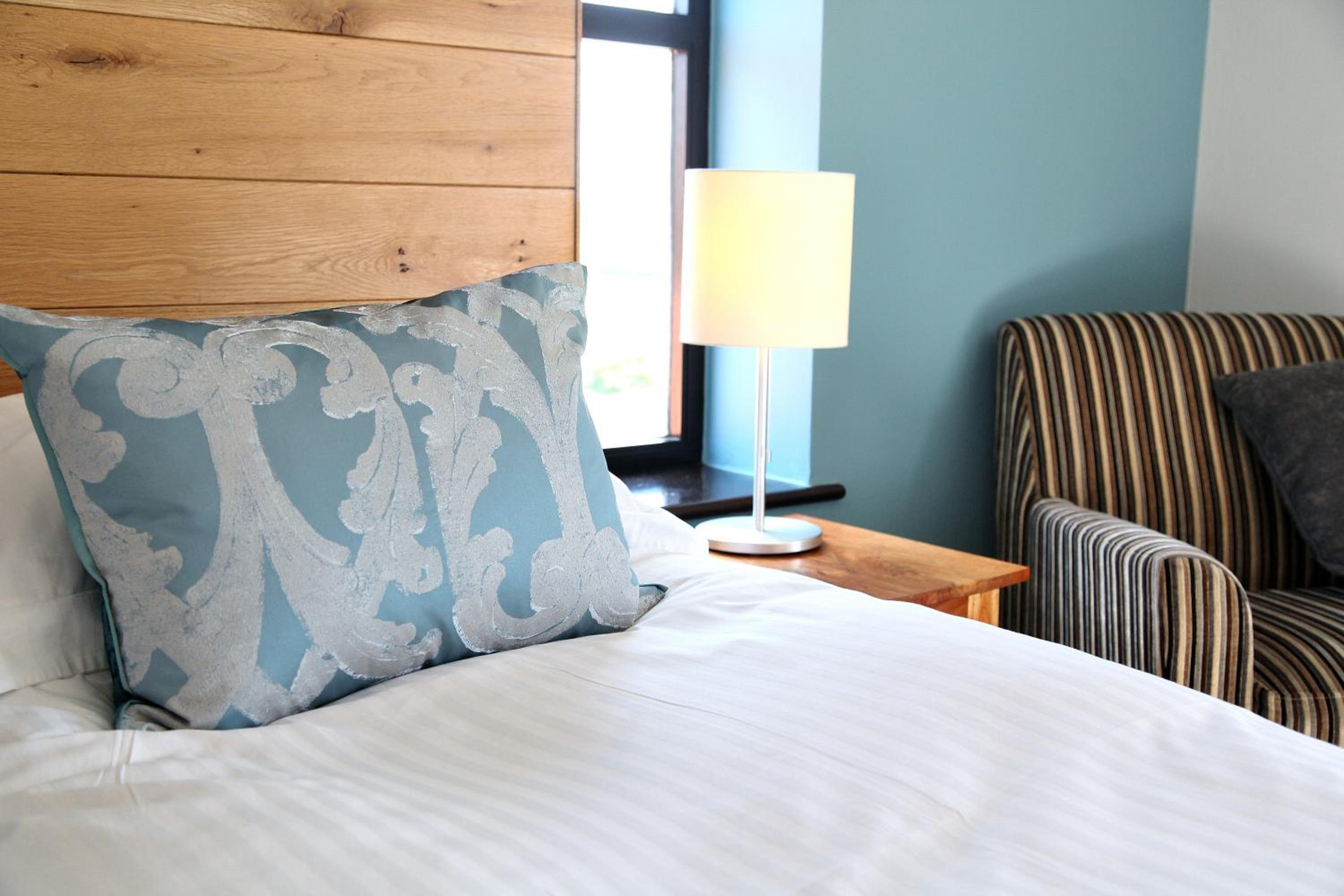 Standard Twin Room - Photo 6